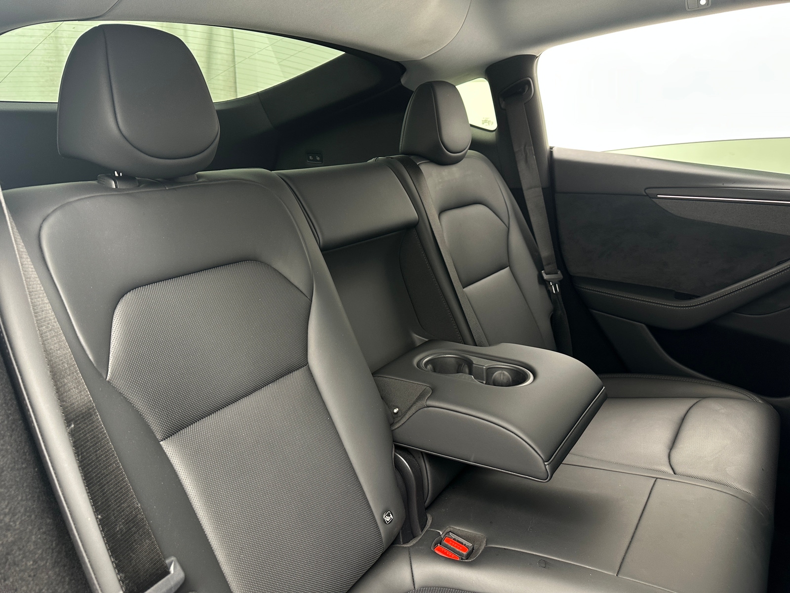 Thumbnail: 2026 Tesla Model Y - 5