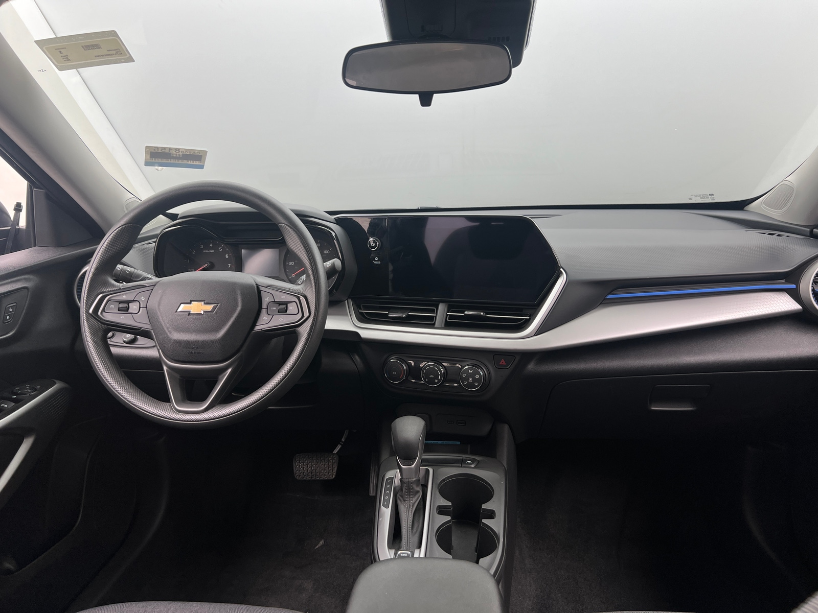 Thumbnail: 2024 Chevrolet Trax - 3