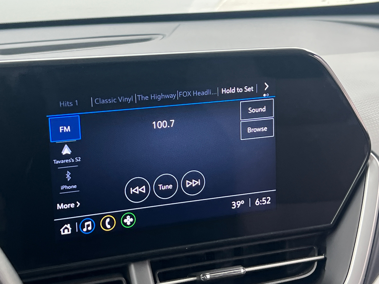 Thumbnail: 2024 Chevrolet Trax - 4