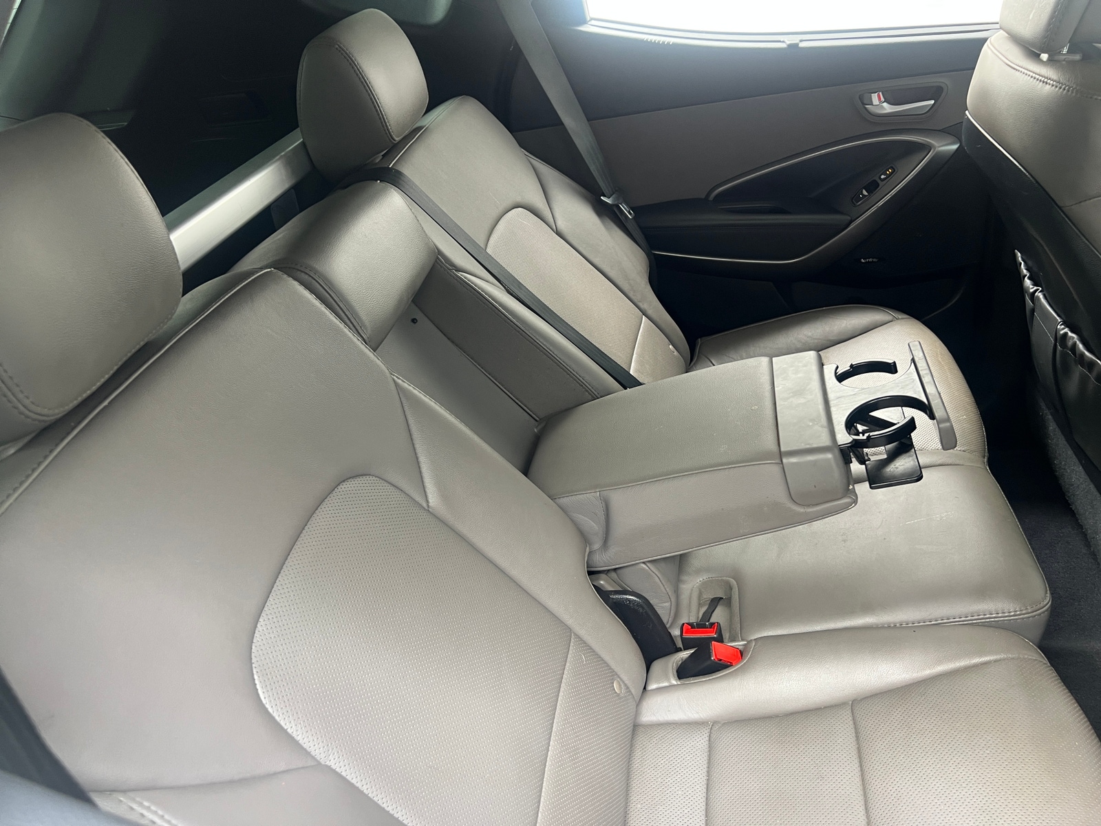 Thumbnail: 2017 Hyundai Santa Fe - 5