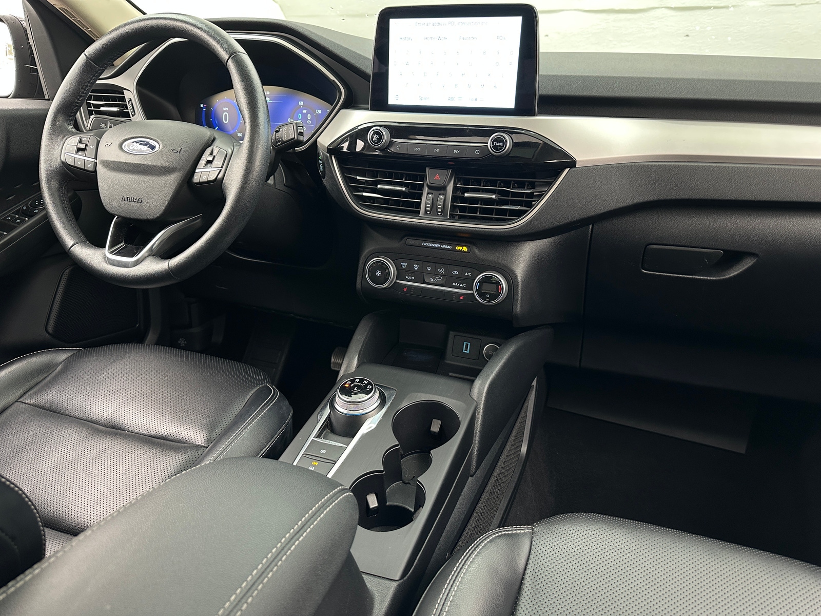 Thumbnail: 2020 Ford Escape - 2