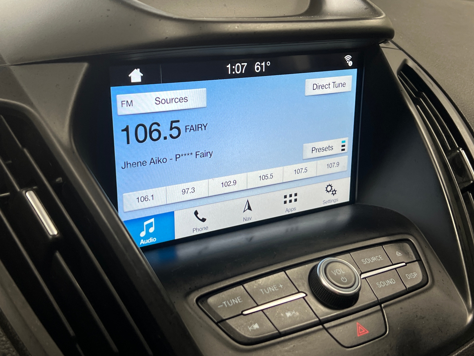 Thumbnail: 2018 Ford Escape - 3