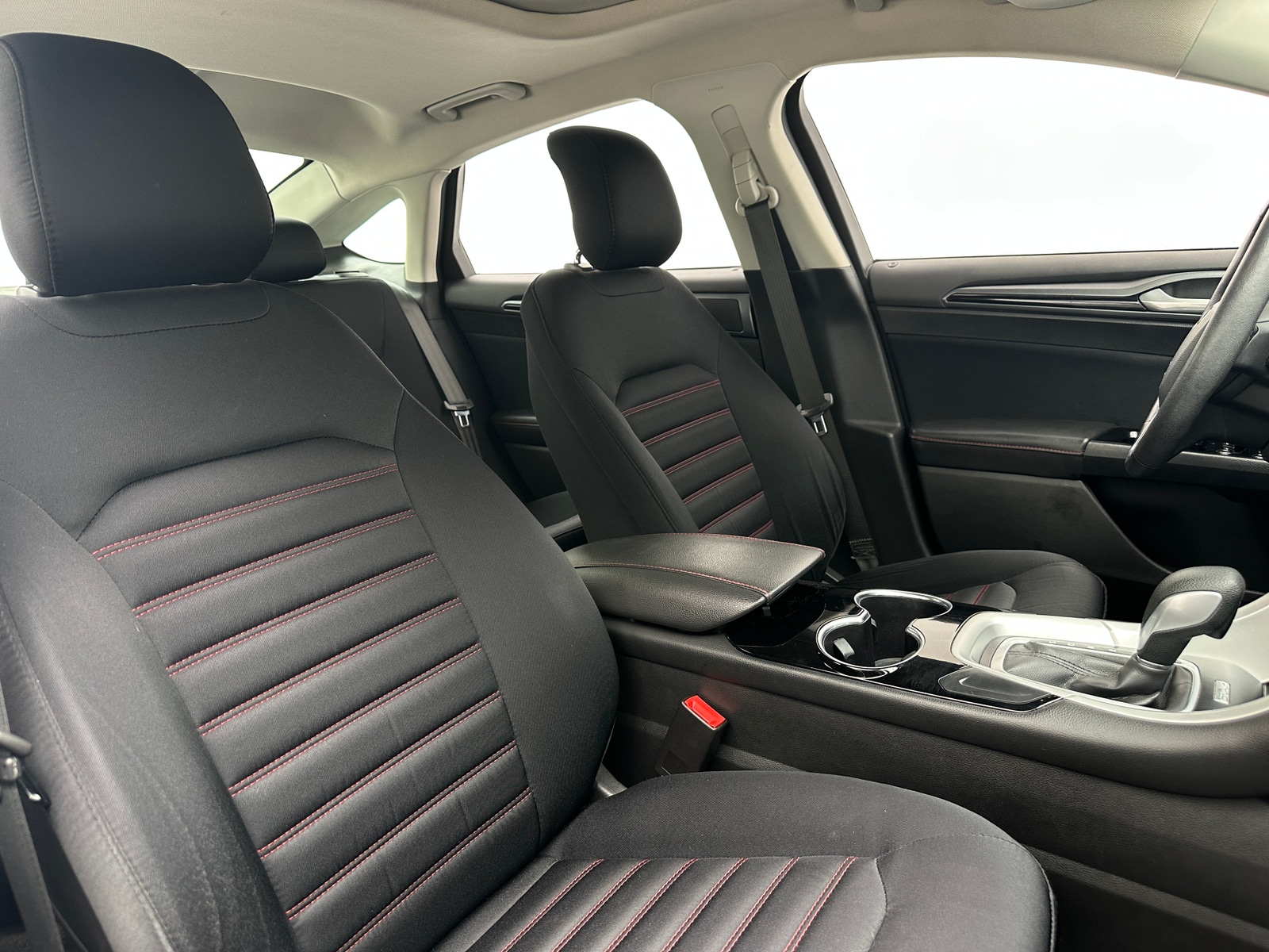 Thumbnail: 2015 Ford Fusion - 2