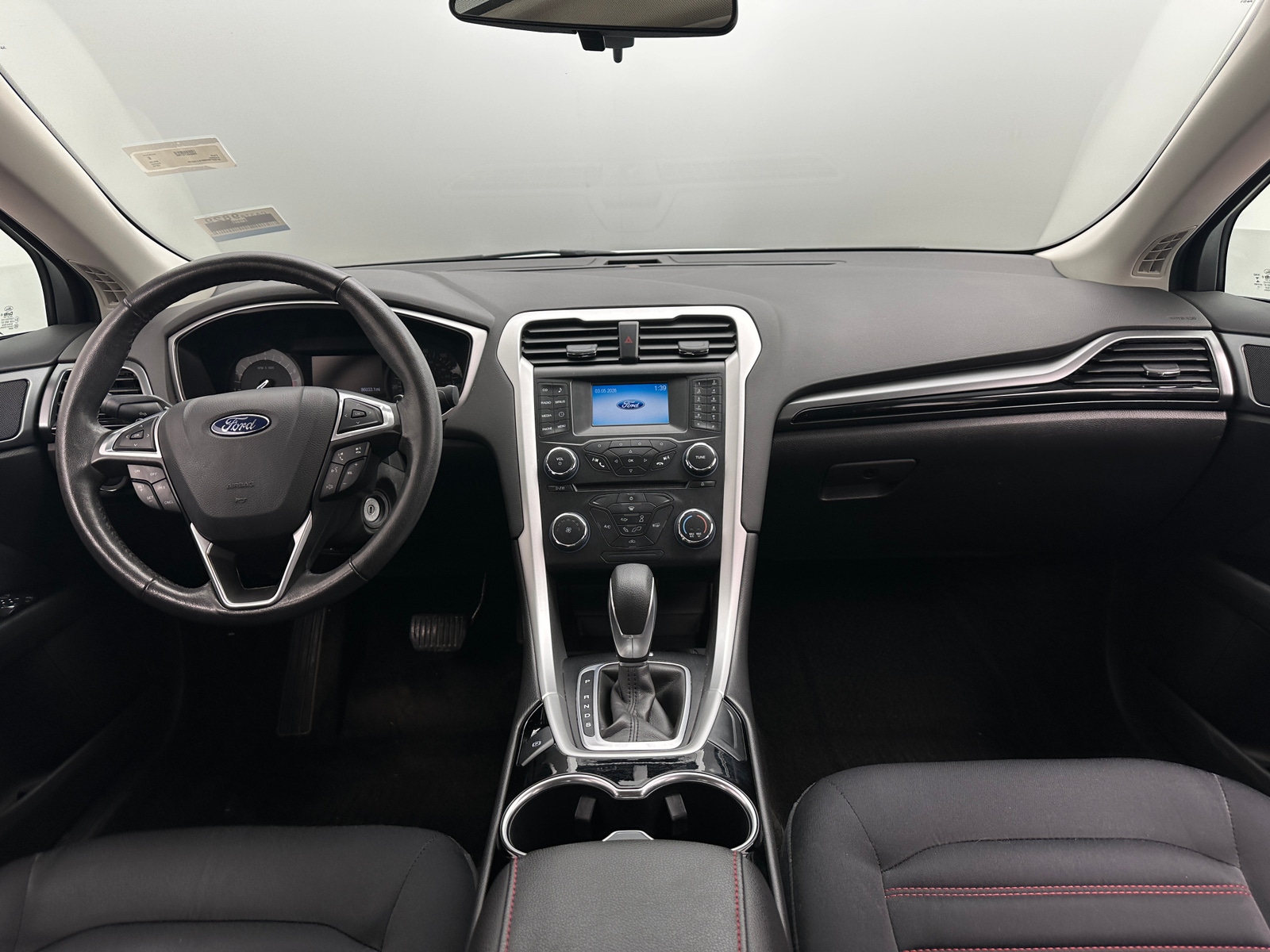 Thumbnail: 2015 Ford Fusion - 3