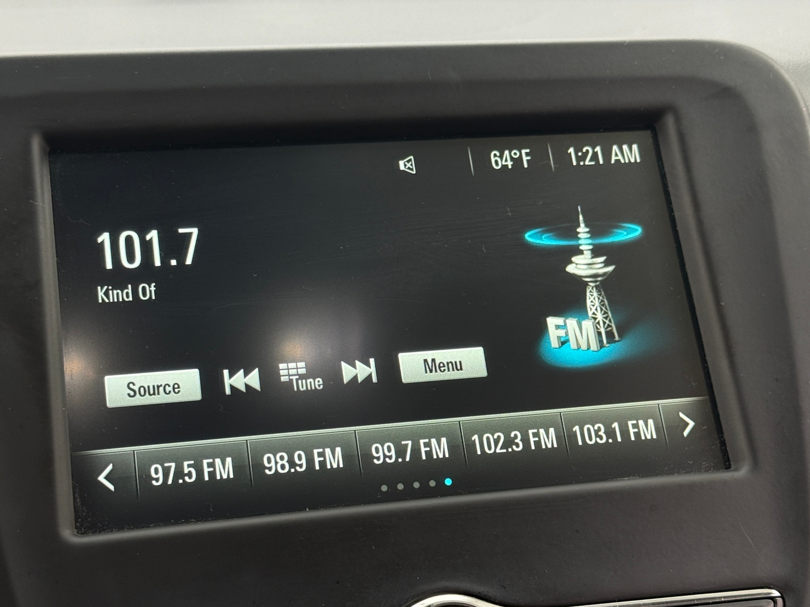 Thumbnail: 2018 Chevrolet Equinox - 4