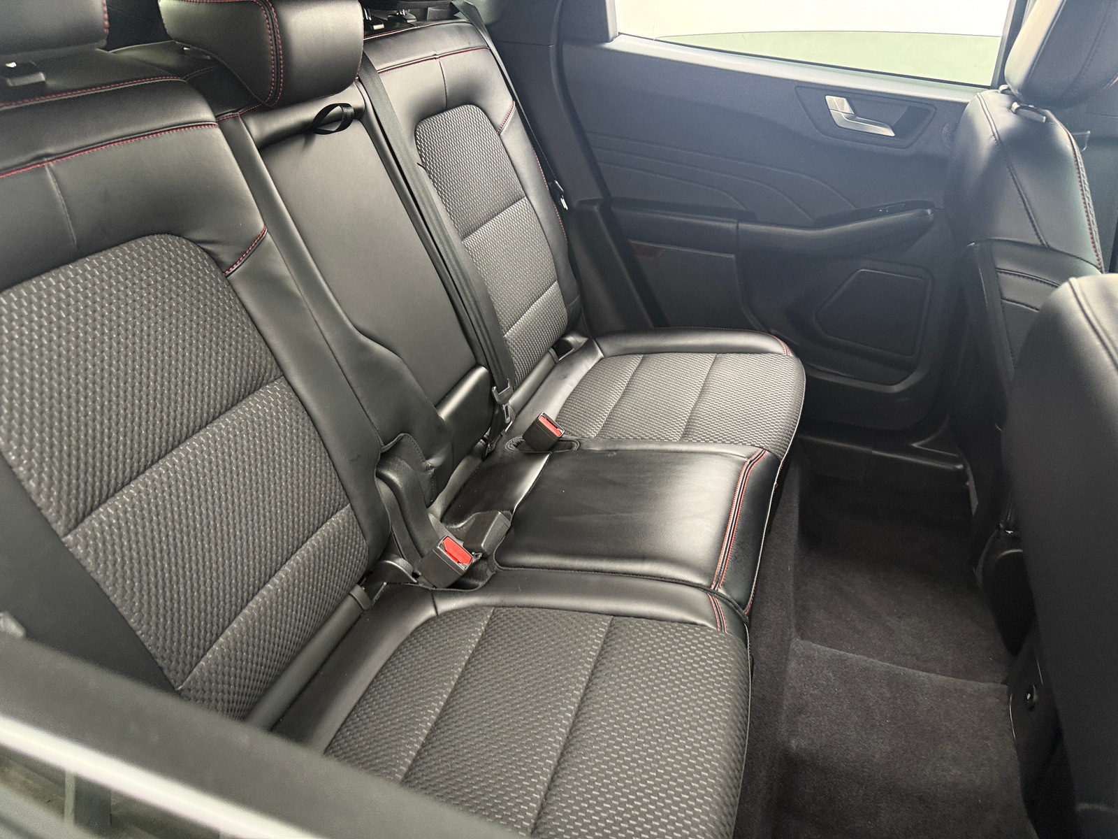 Thumbnail: 2023 Ford Escape - 6