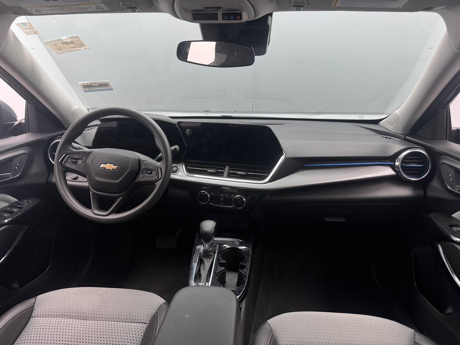 Thumbnail: 2025 Chevrolet Trax - 3