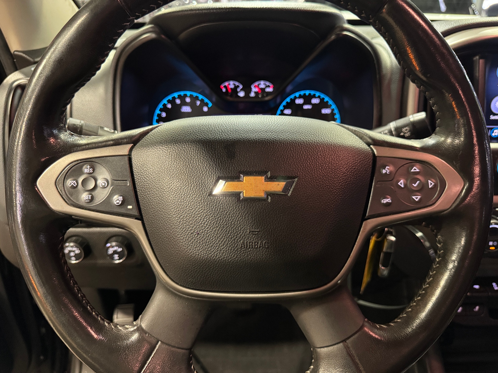 Thumbnail: 2020 Chevrolet Colorado - 4