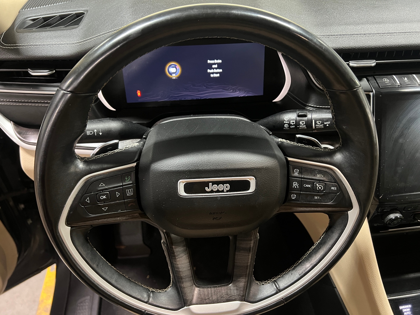 Thumbnail: 2021 Jeep Grand Cherokee L - 4