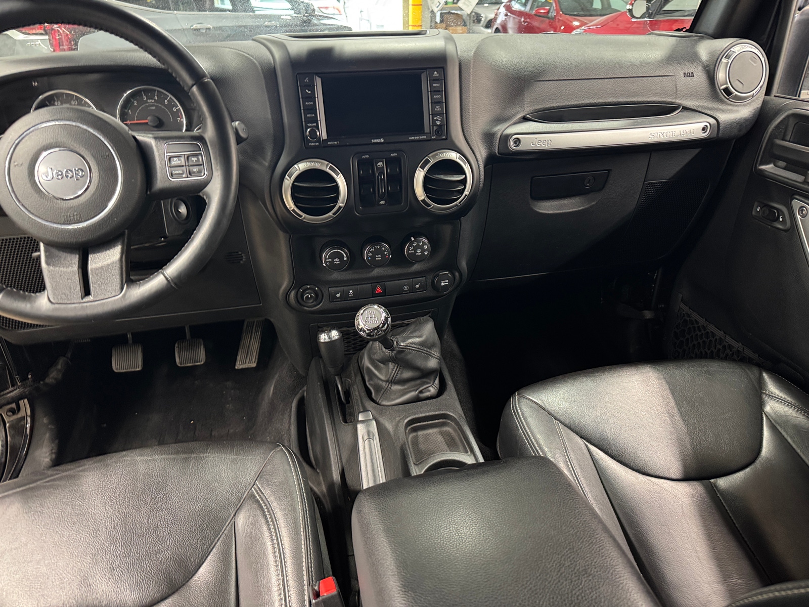 Thumbnail: 2017 Jeep Wrangler - 3