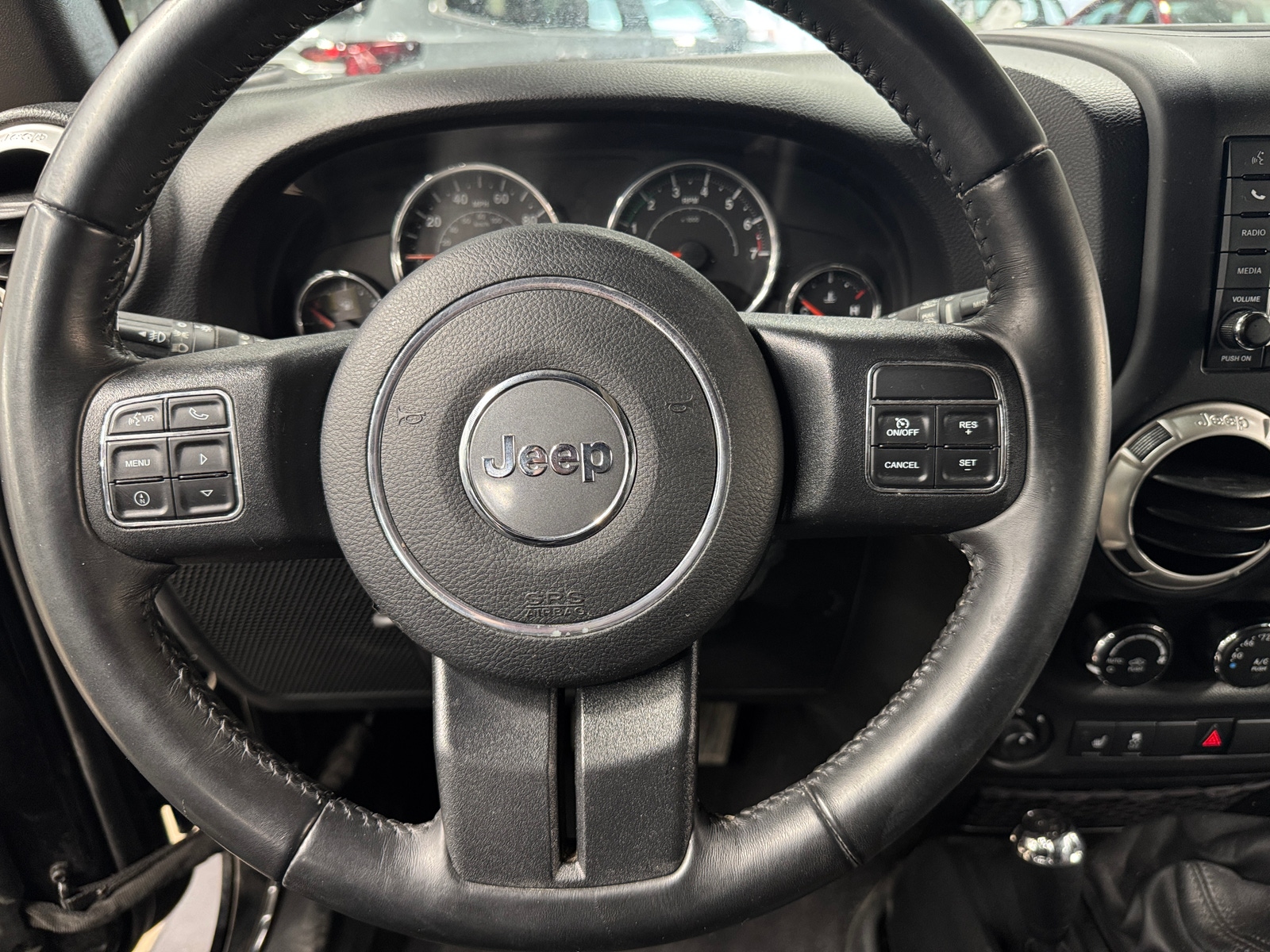 Thumbnail: 2017 Jeep Wrangler - 5