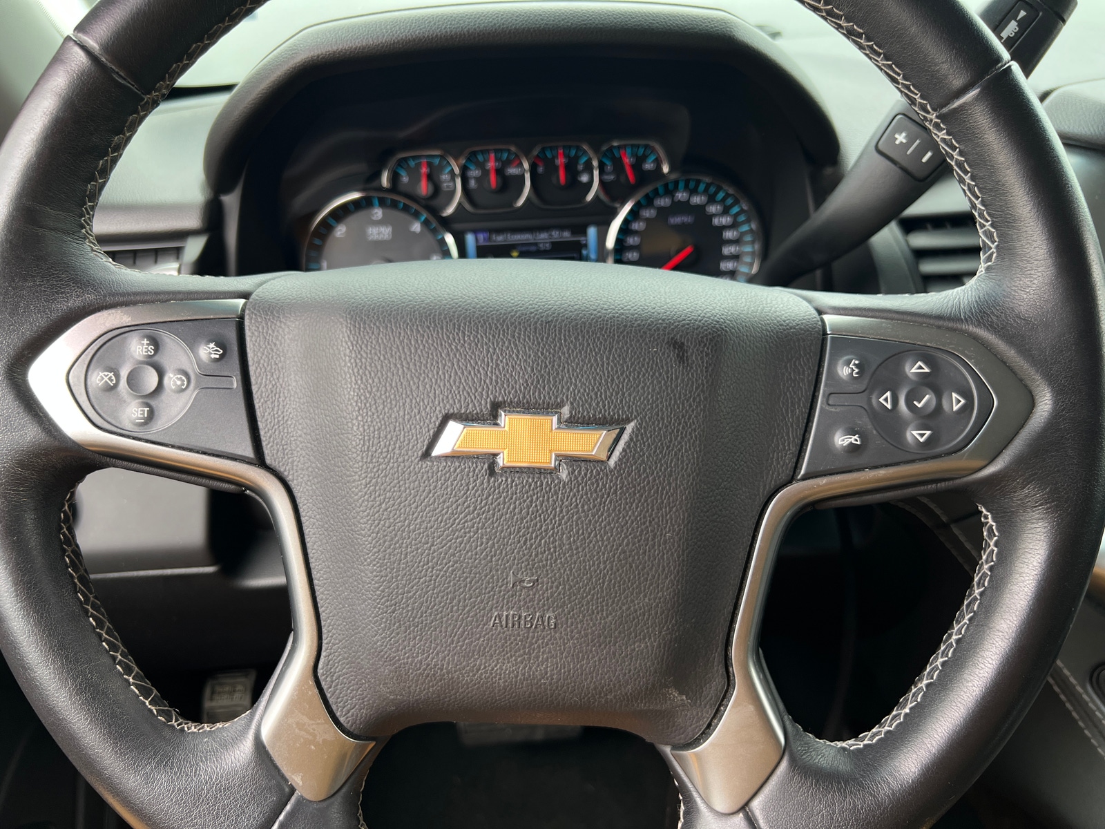Thumbnail: 2018 Chevrolet Tahoe - 4