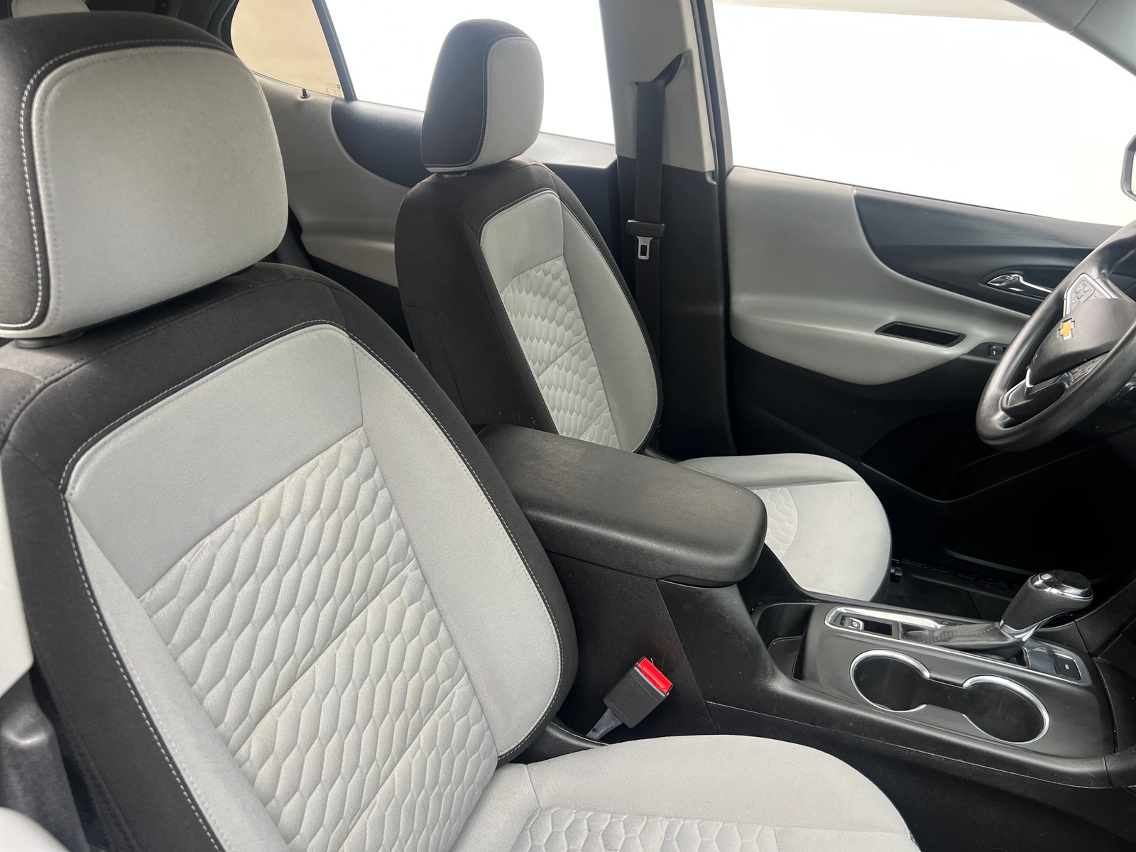 Thumbnail: 2018 Chevrolet Equinox - 2