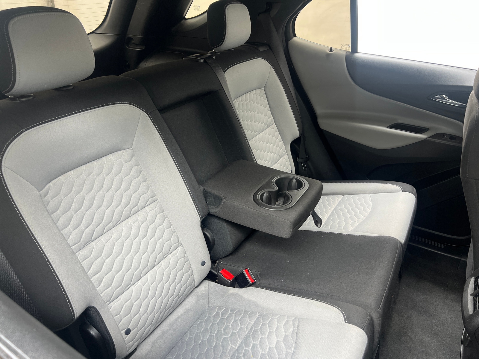 Thumbnail: 2018 Chevrolet Equinox - 6