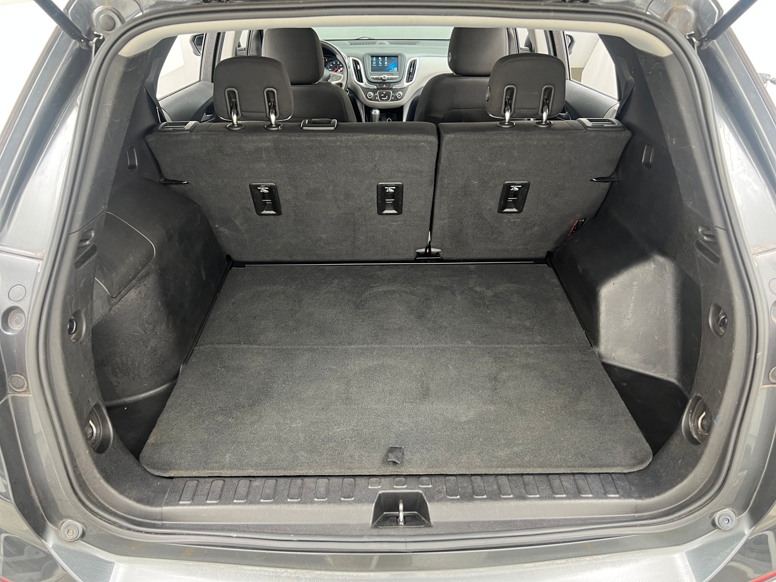 Thumbnail: 2018 Chevrolet Equinox - 7