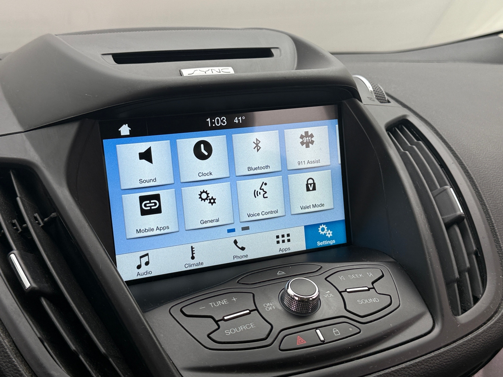 Thumbnail: 2016 Ford Escape - 4