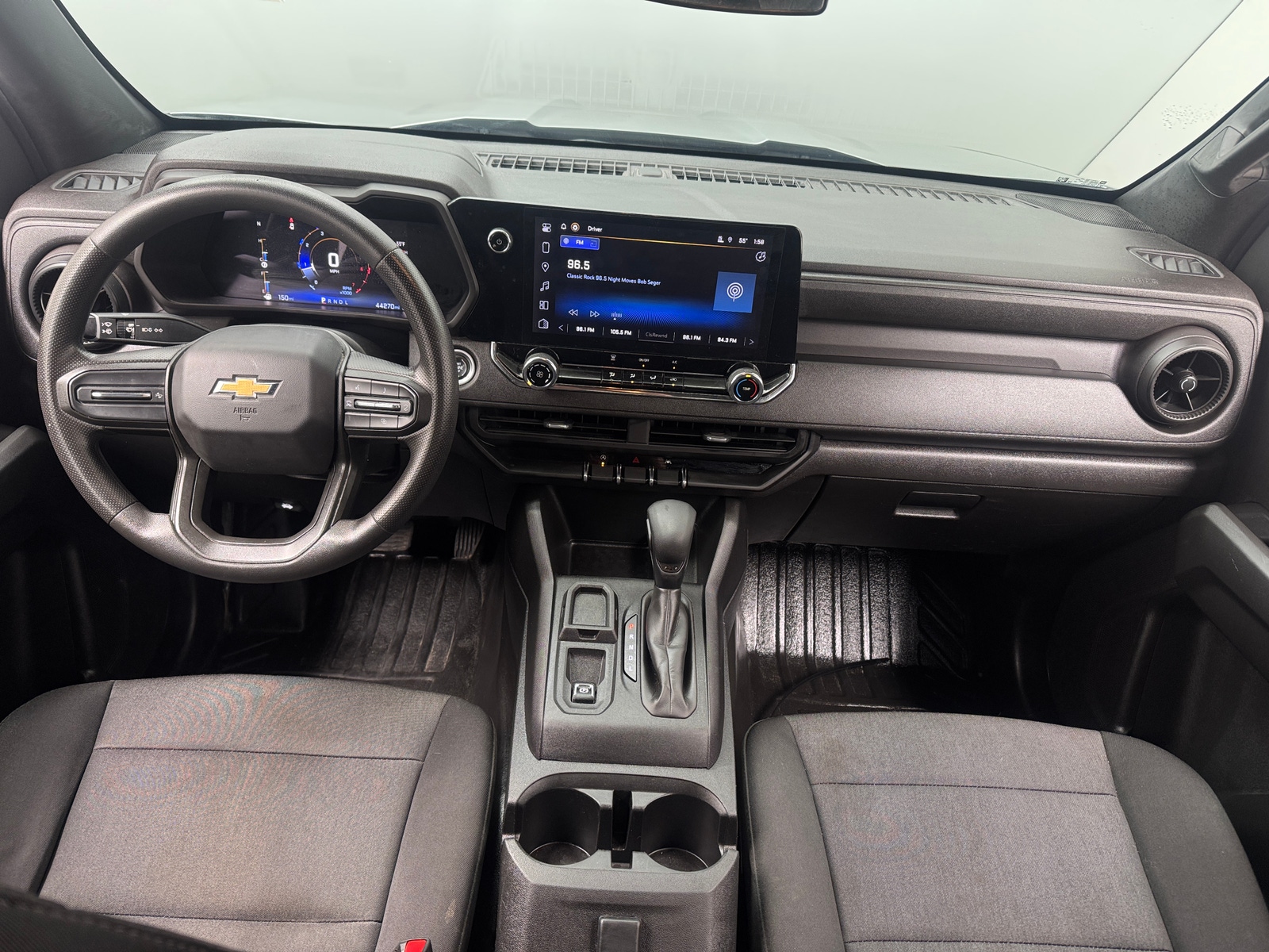 Thumbnail: 2023 Chevrolet Colorado - 3