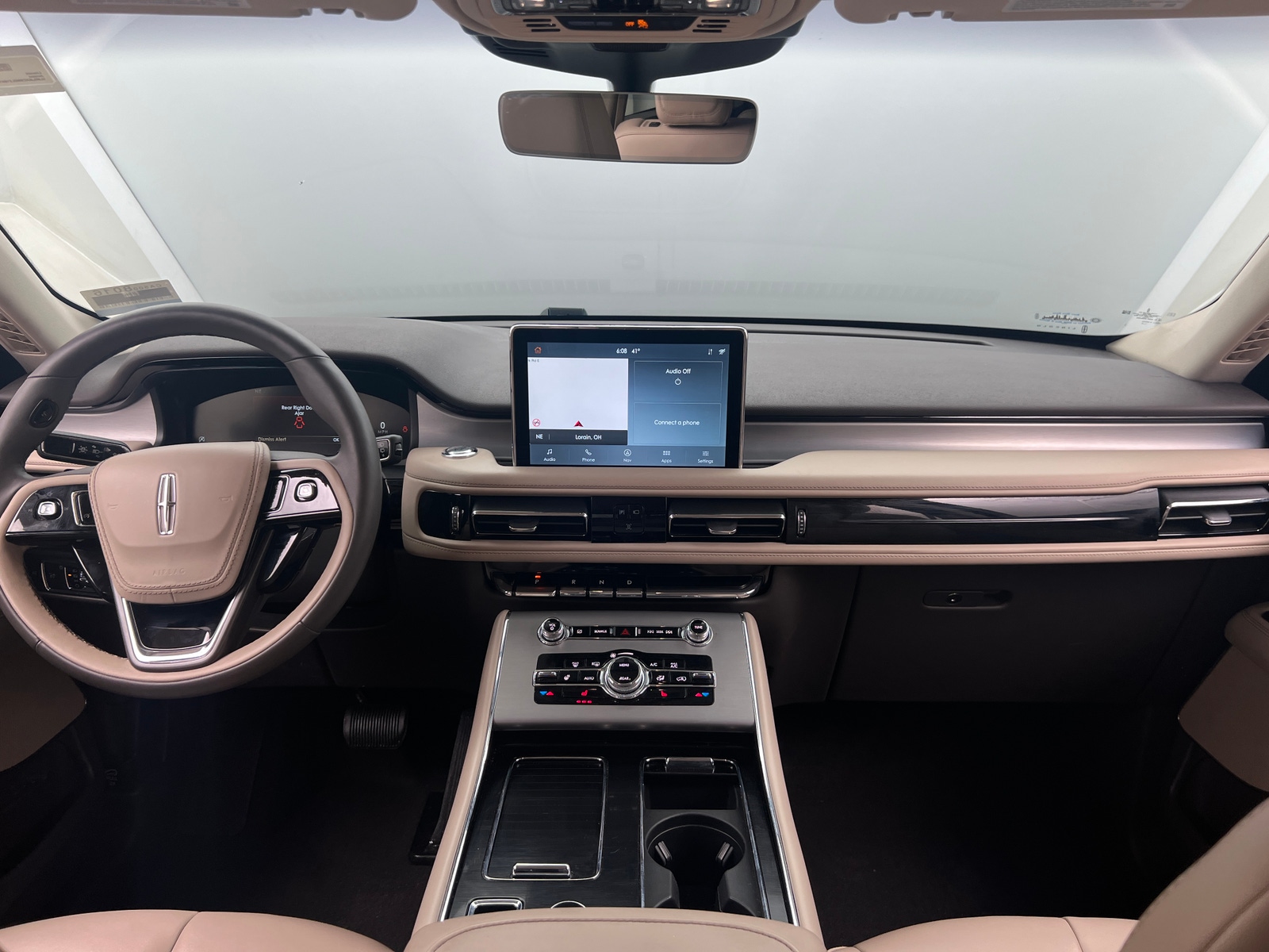 Thumbnail: 2022 Lincoln Aviator - 2