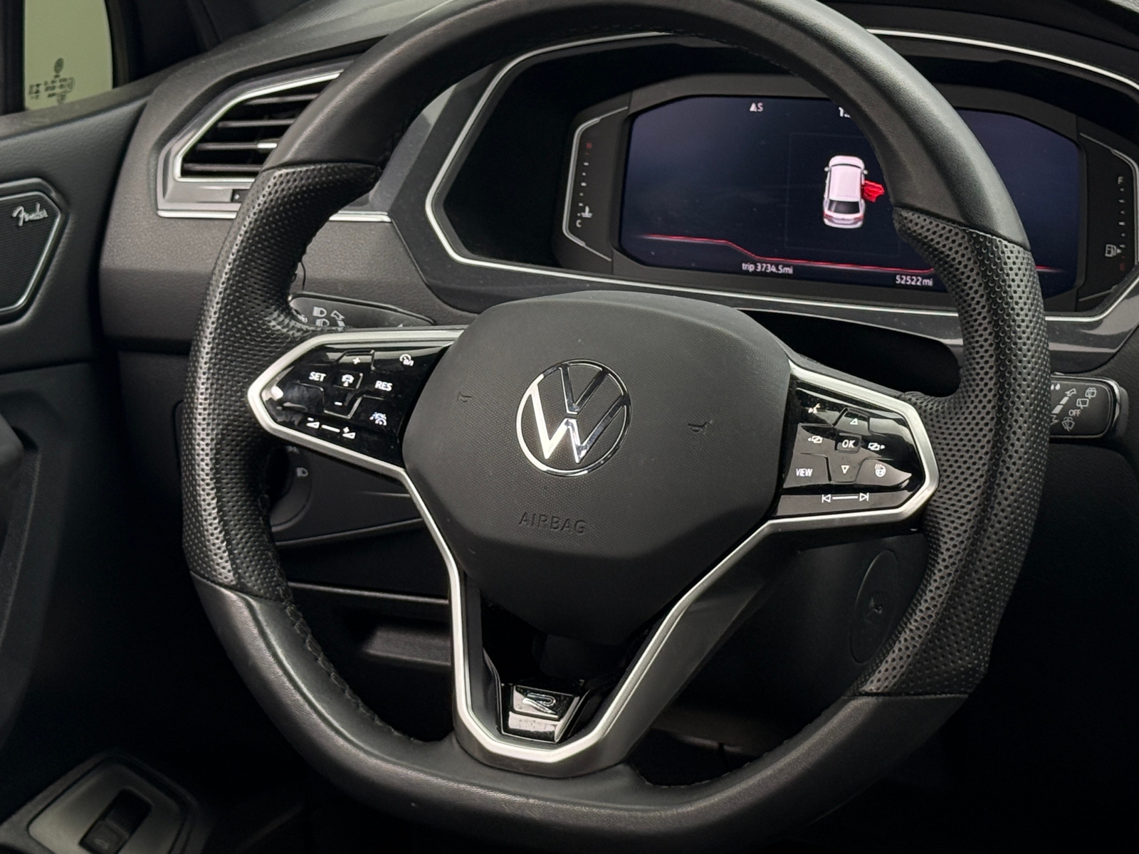 Thumbnail: 2024 Volkswagen Tiguan - 4