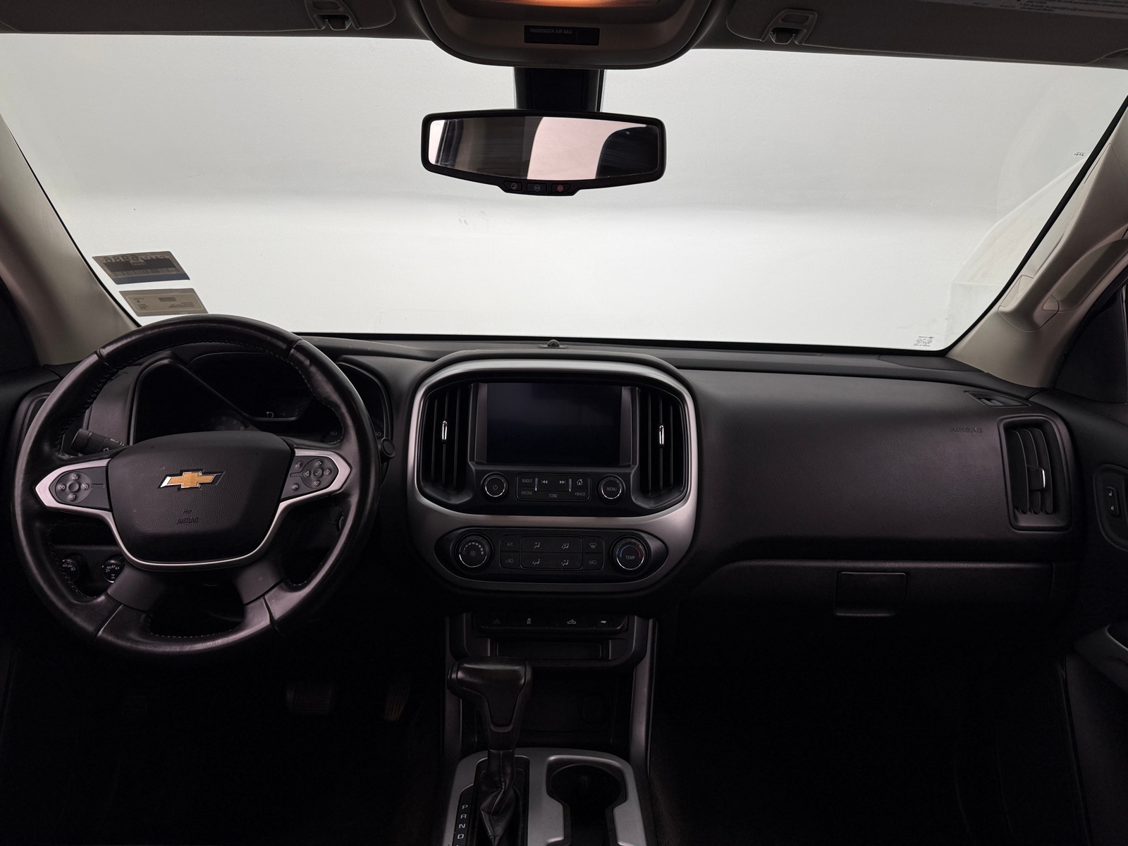 Thumbnail: 2018 Chevrolet Colorado - 3