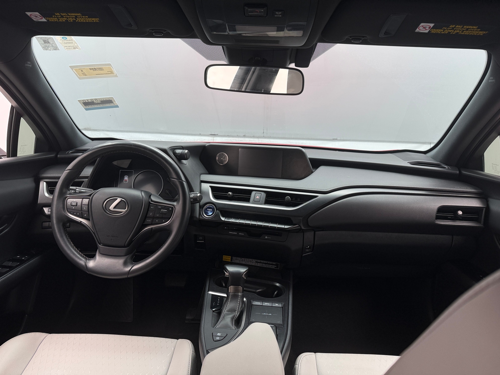 Thumbnail: 2021 Lexus UX - 2