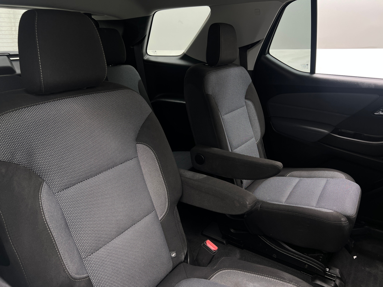 Thumbnail: 2018 Chevrolet Traverse - 6