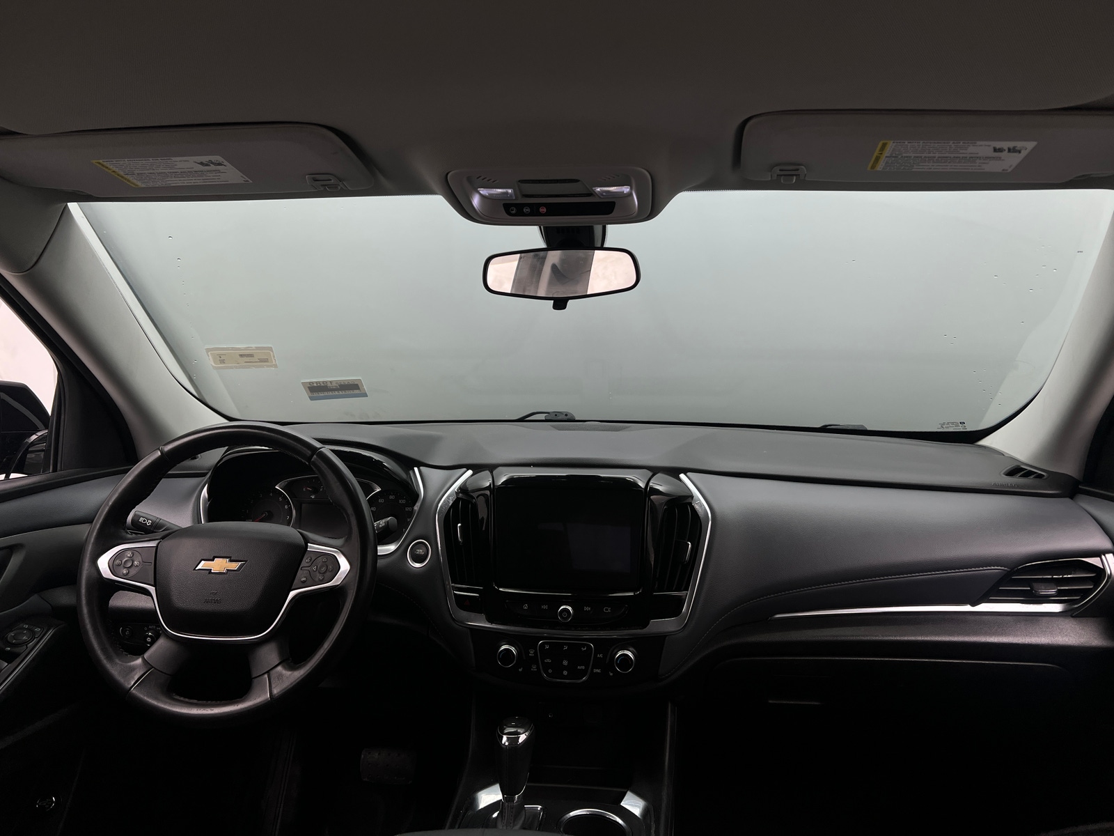 Thumbnail: 2018 Chevrolet Traverse - 3