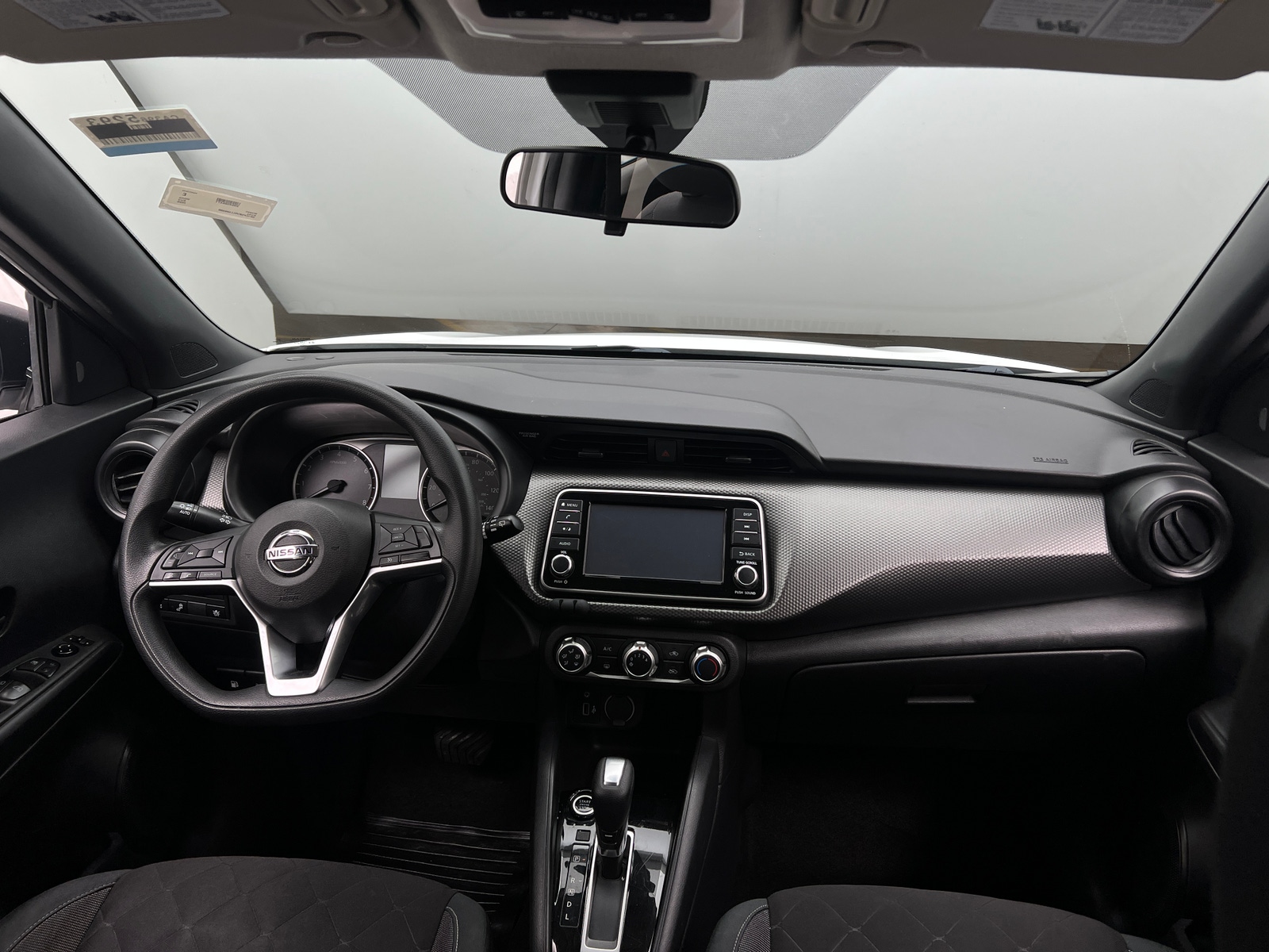 Thumbnail: 2020 Nissan Kicks - 3