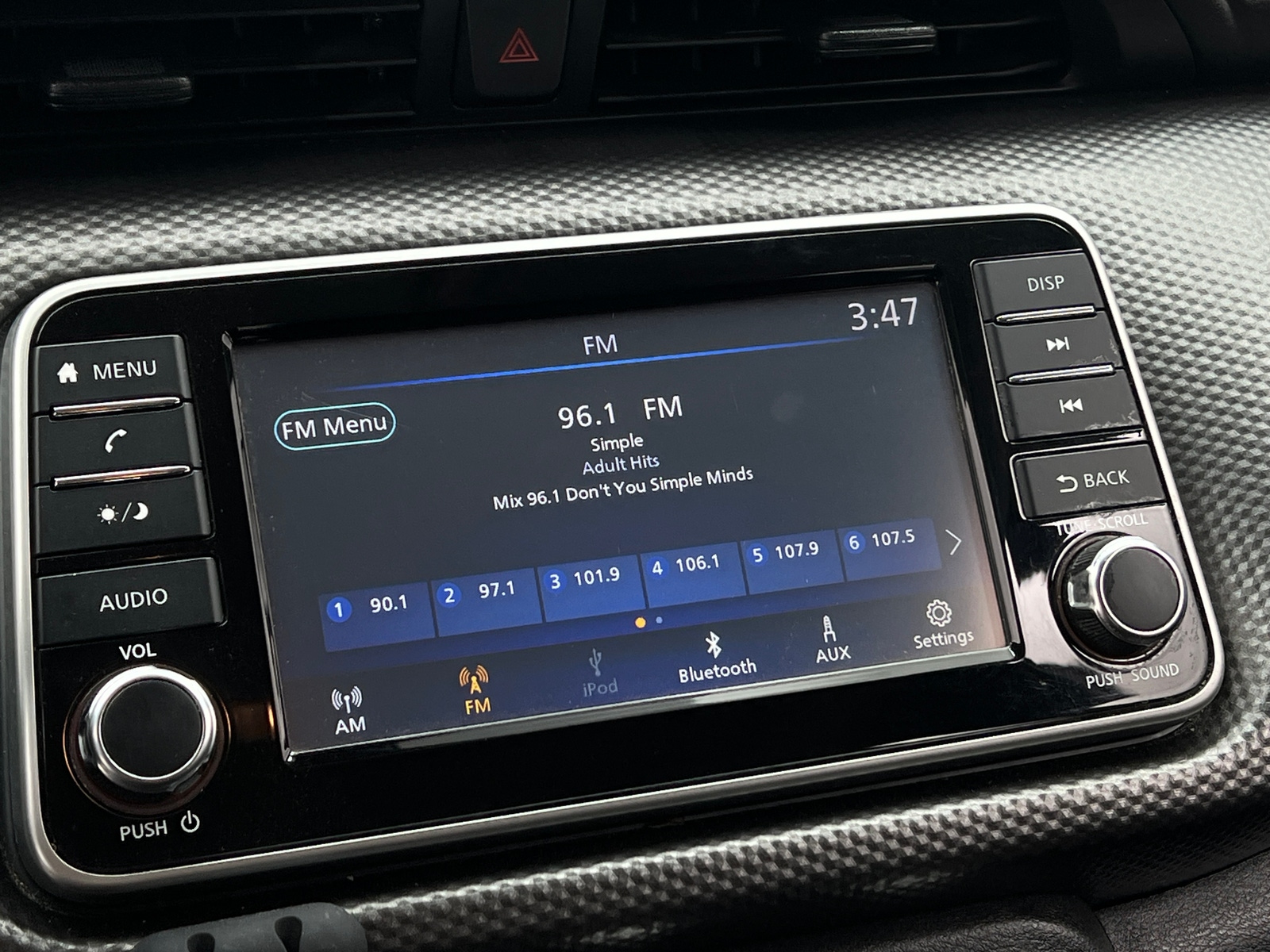 Thumbnail: 2020 Nissan Kicks - 4