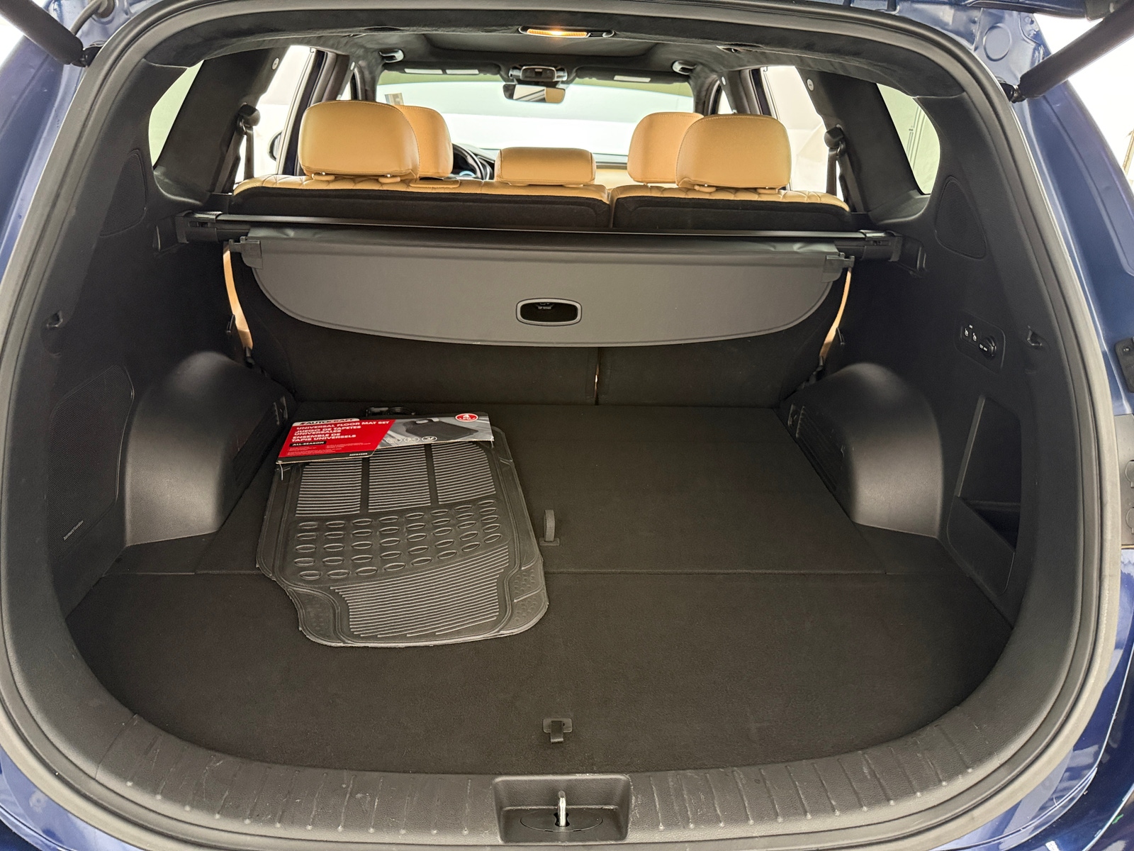 Thumbnail: 2022 Hyundai Santa Fe - 6