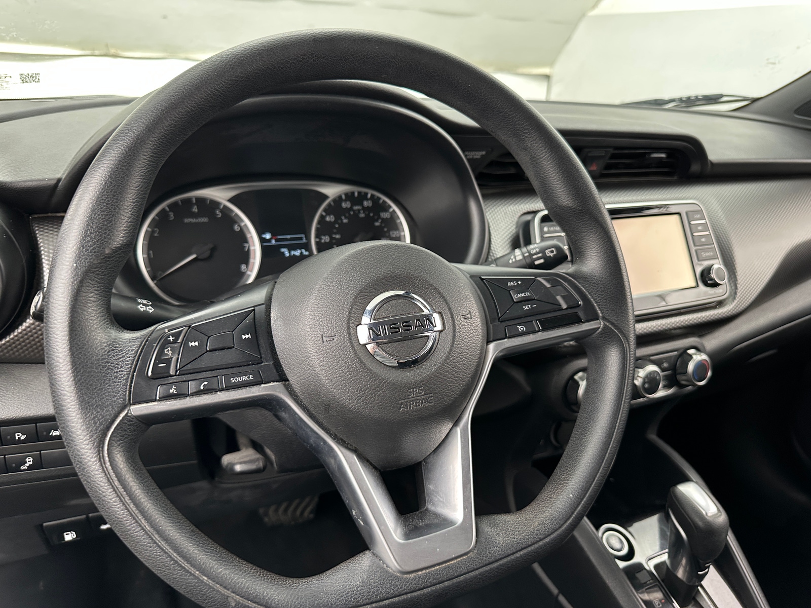 Thumbnail: 2020 Nissan Kicks - 5