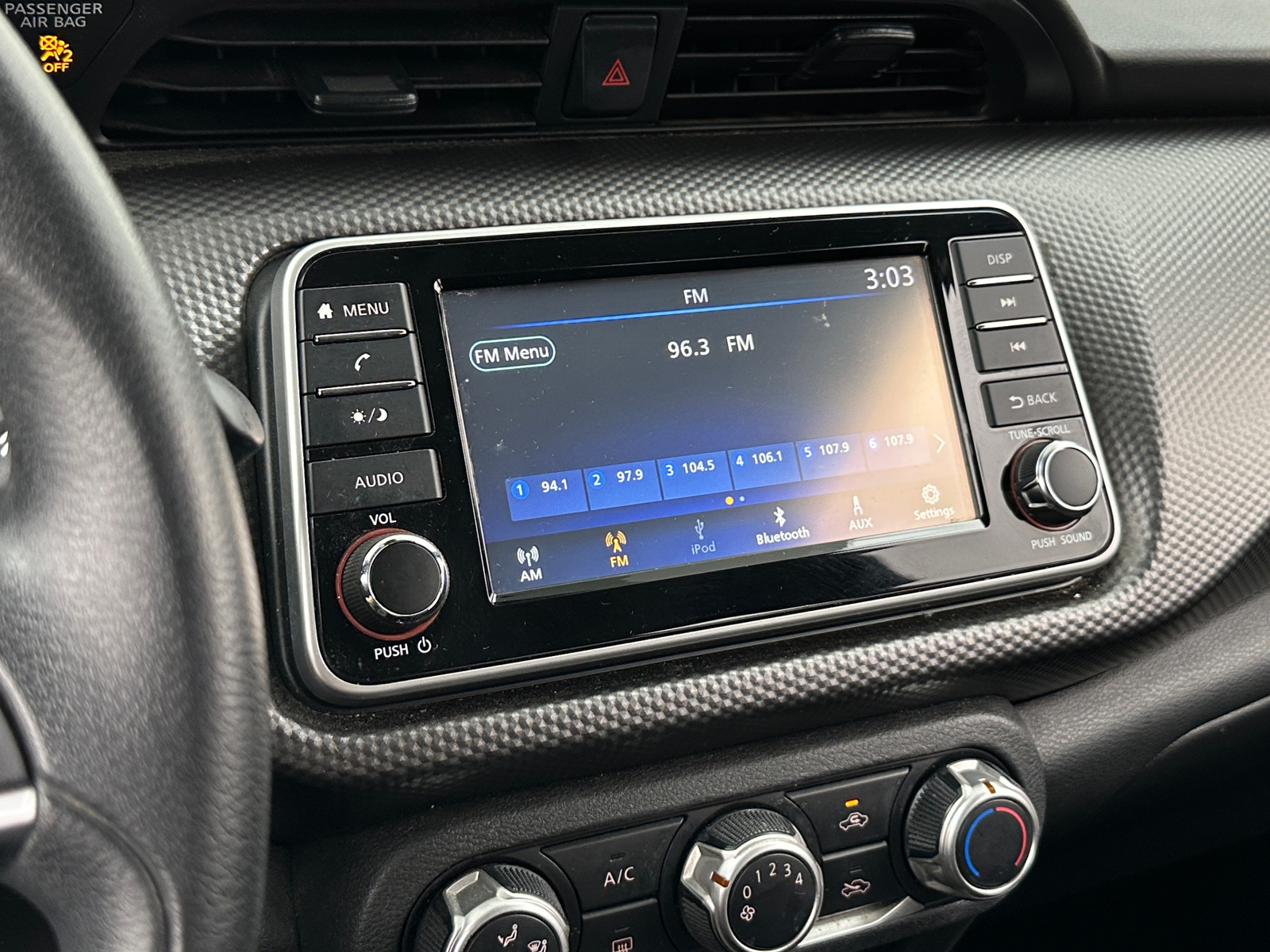 Thumbnail: 2020 Nissan Kicks - 4