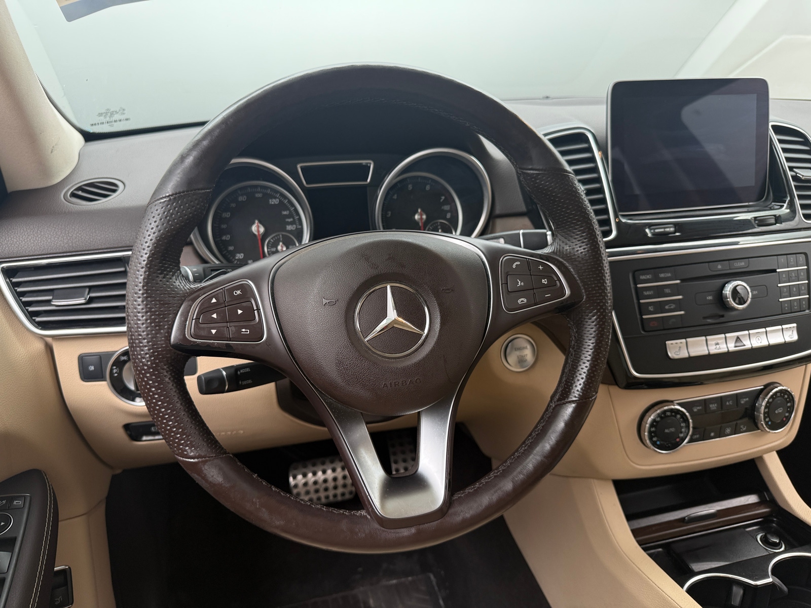 Thumbnail: 2019 Mercedes-Benz GLE - 4