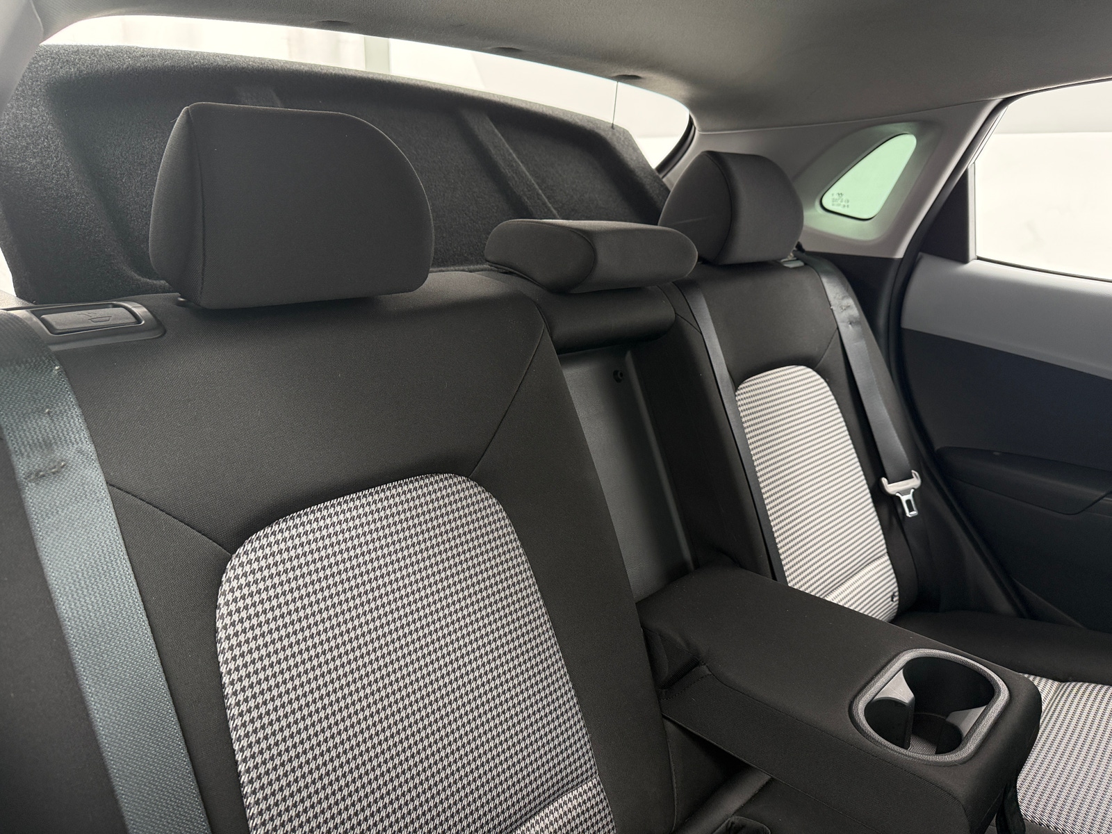 Thumbnail: 2020 Hyundai Kona - 6