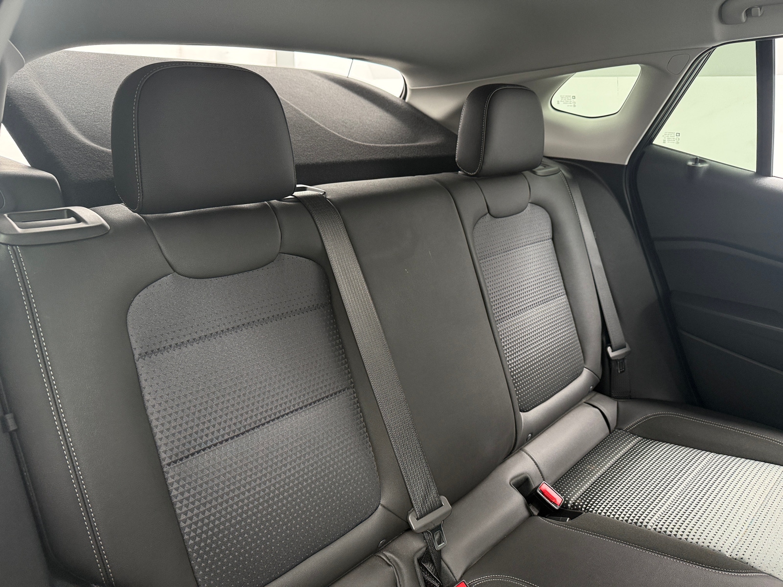 Thumbnail: 2025 Chevrolet Trax - 6