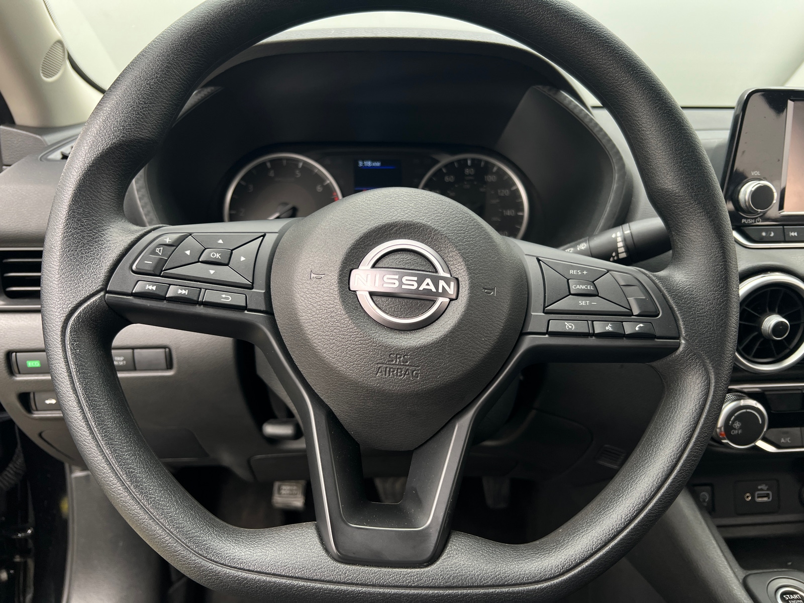 Thumbnail: 2024 Nissan Sentra - 5