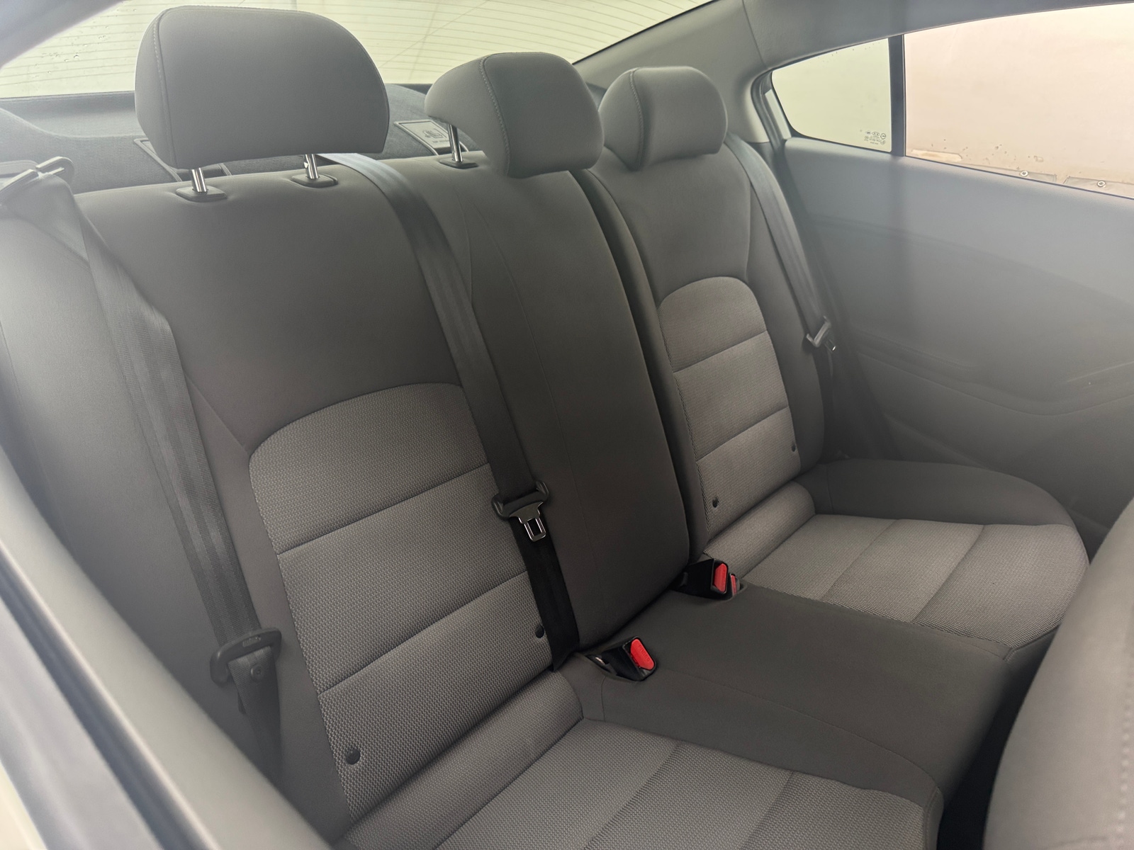 Thumbnail: 2017 Kia Forte - 6