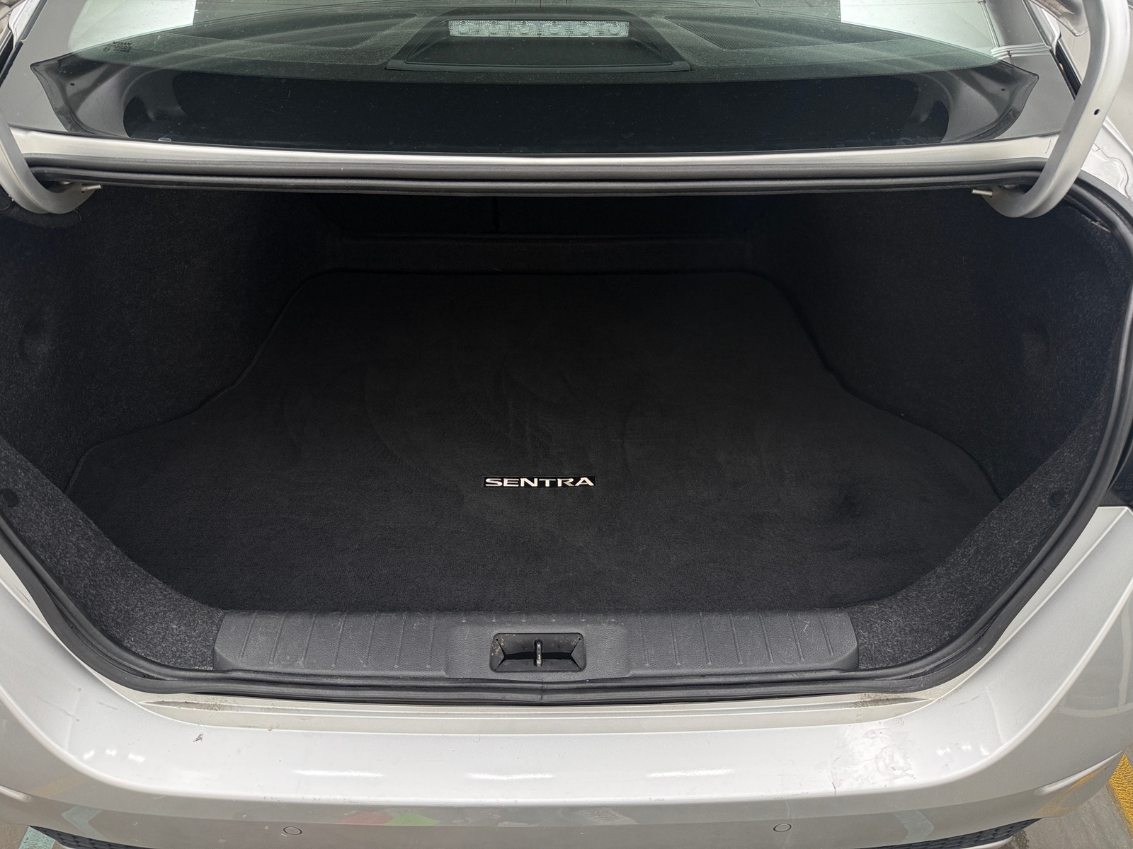 Thumbnail: 2021 Nissan Sentra - 7