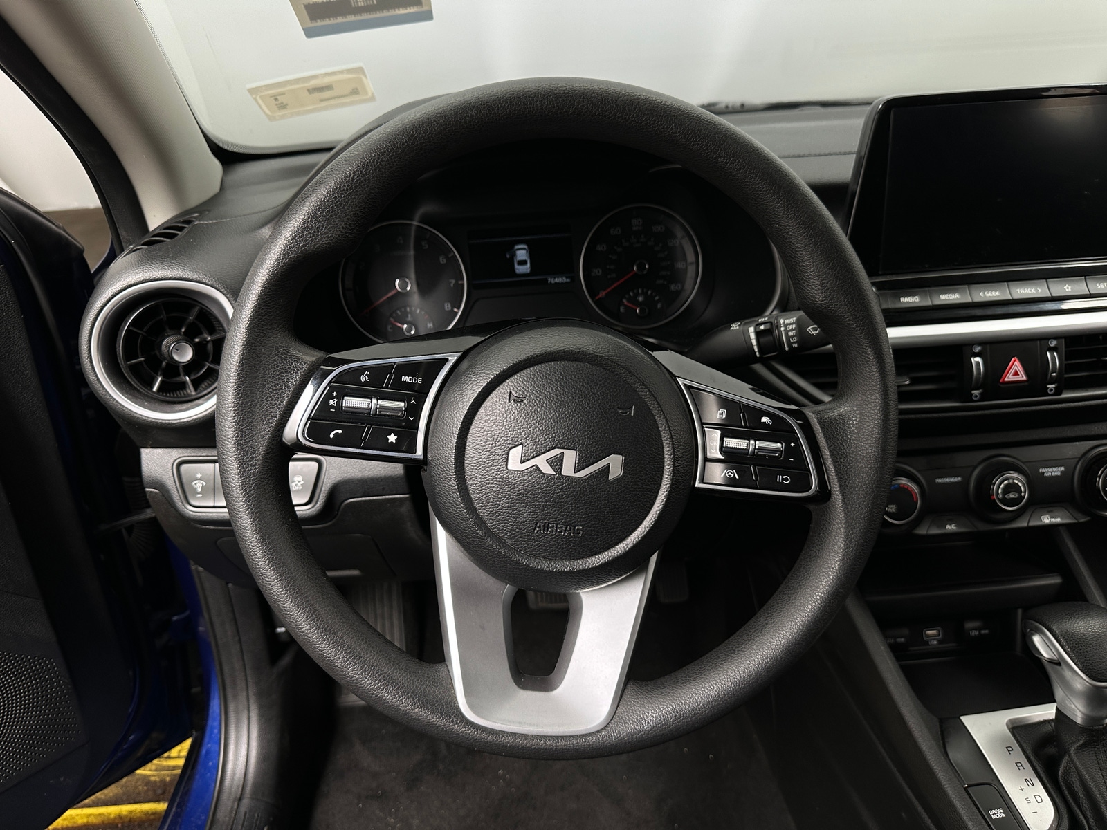 Thumbnail: 2023 Kia Forte - 5