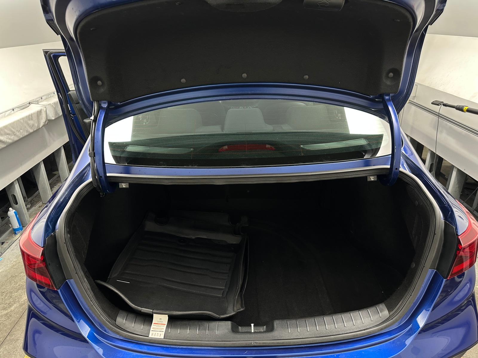 Thumbnail: 2023 Kia Forte - 7