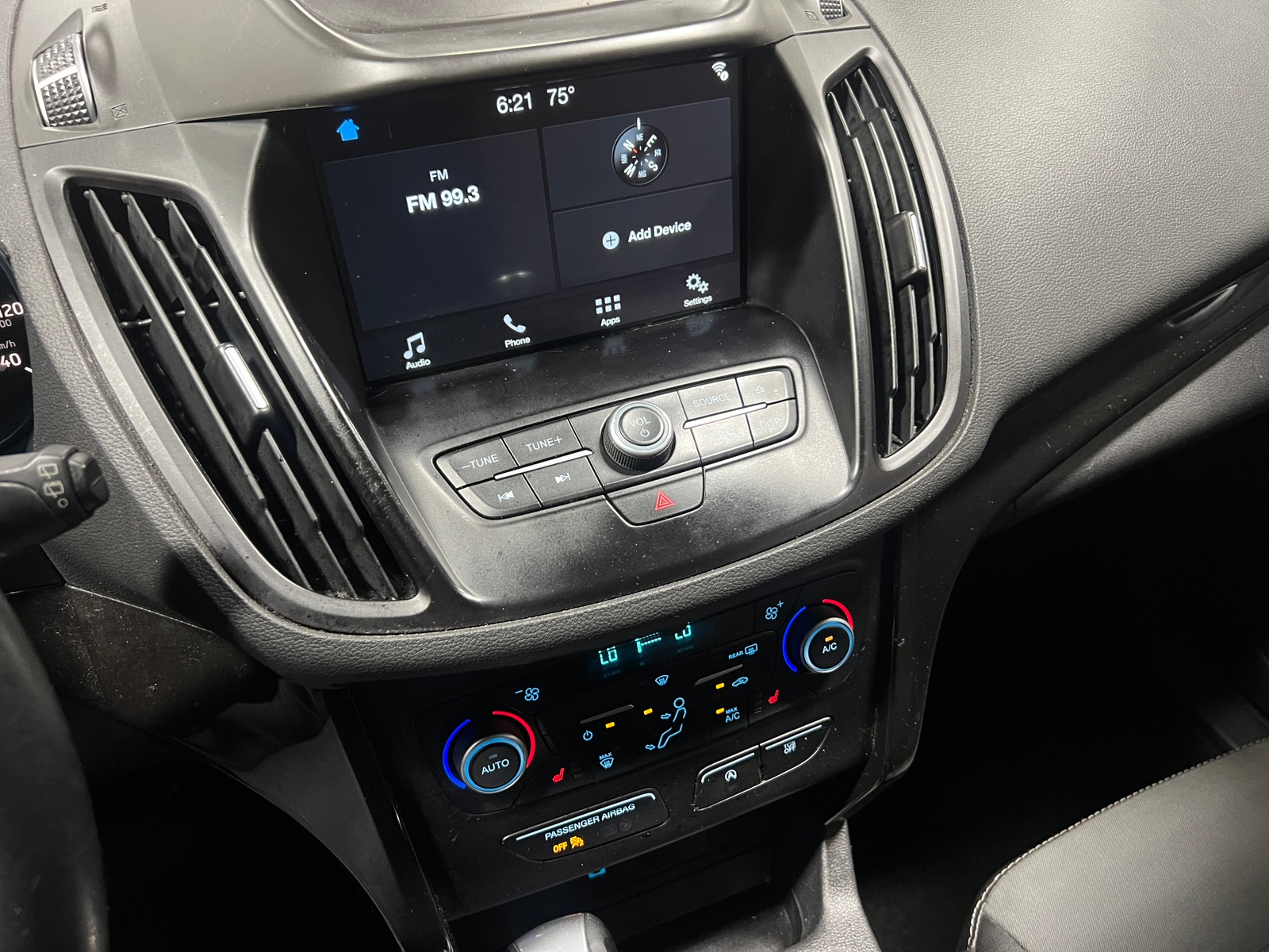 Thumbnail: 2018 Ford Escape - 4