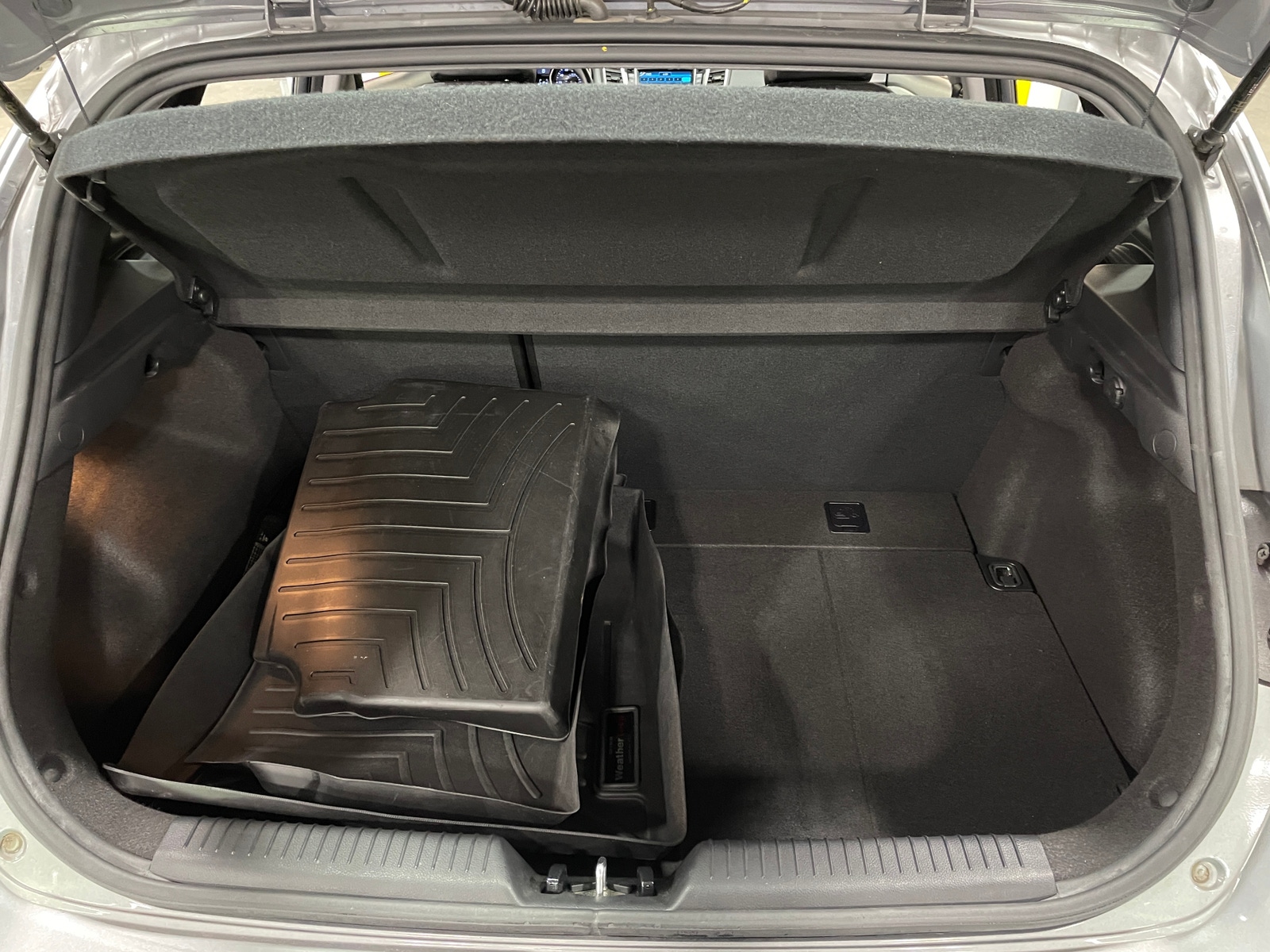 Thumbnail: 2015 Hyundai Elantra - 7