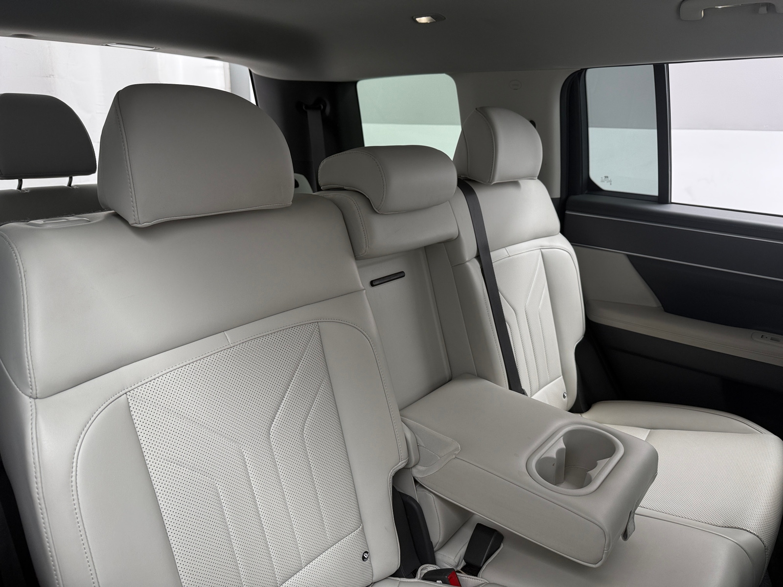 Thumbnail: 2025 Hyundai Santa Fe - 5