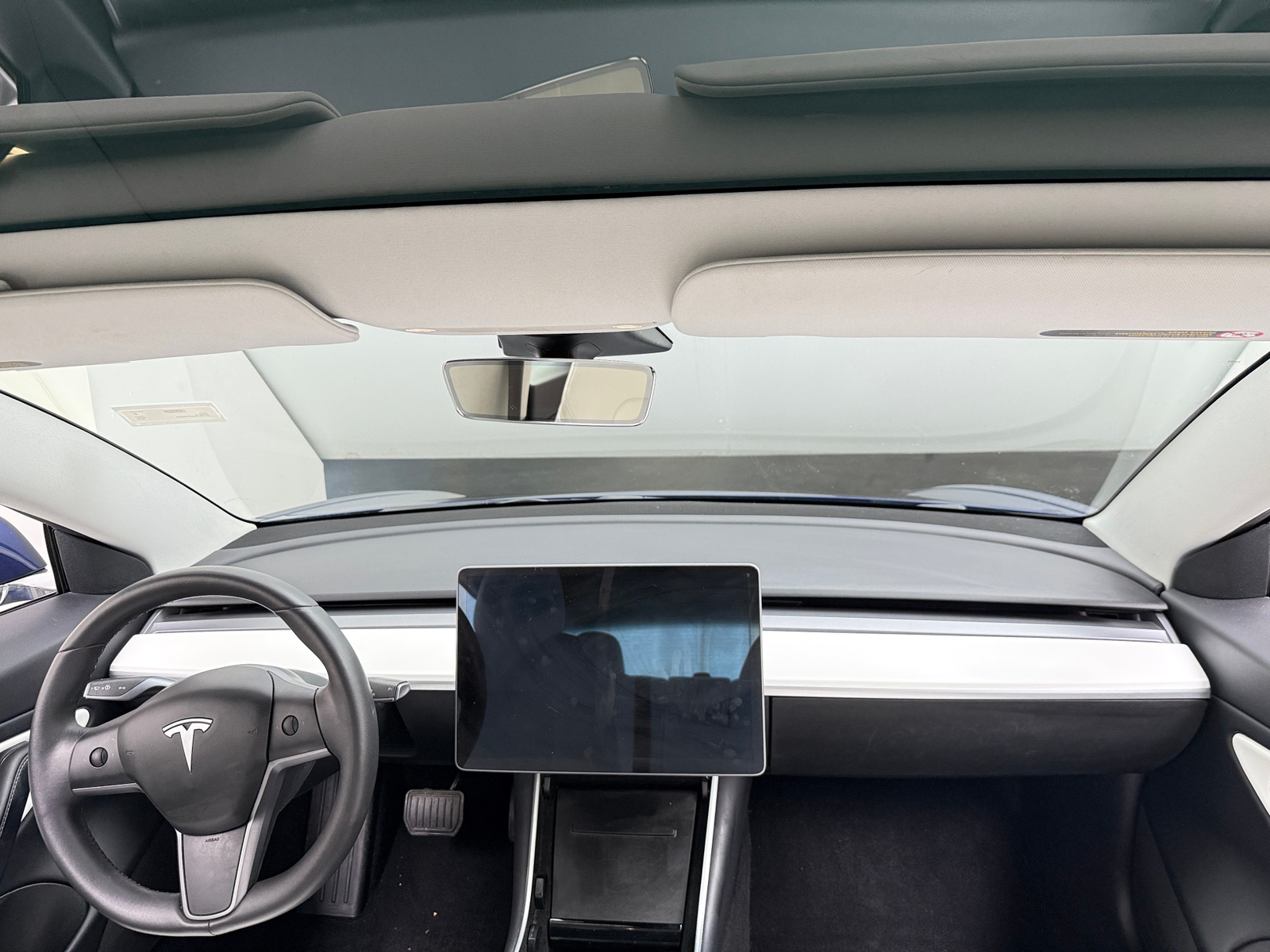 Thumbnail: 2019 Tesla Model 3 - 2