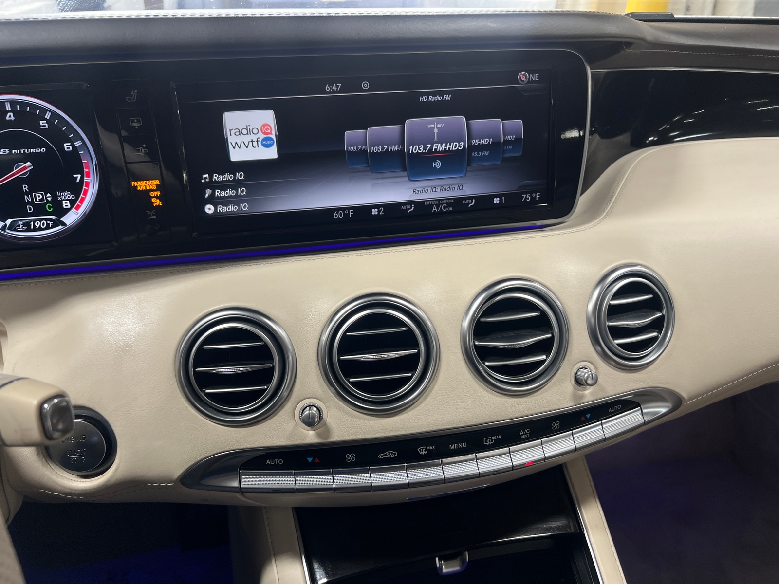 Thumbnail: 2015 Mercedes-Benz S-Class - 3