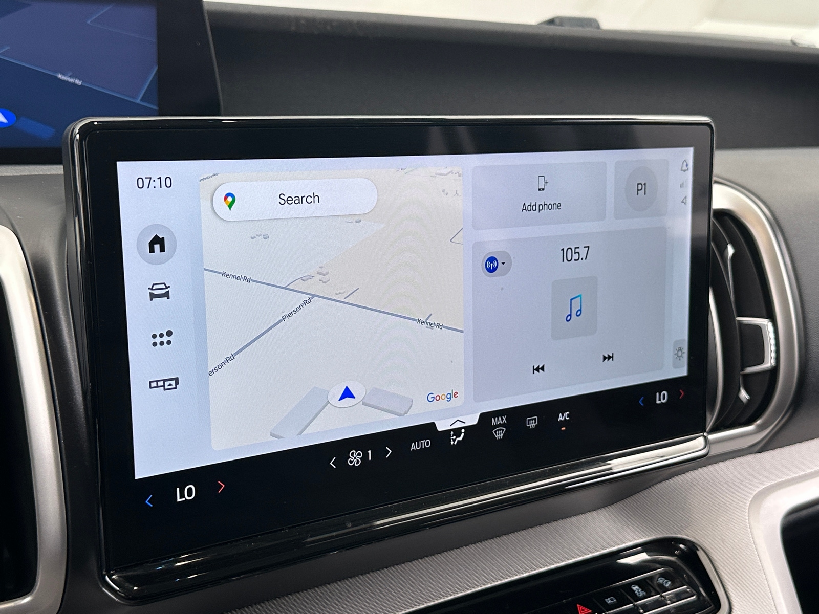 Thumbnail: 2025 Ford Expedition MAX - 4