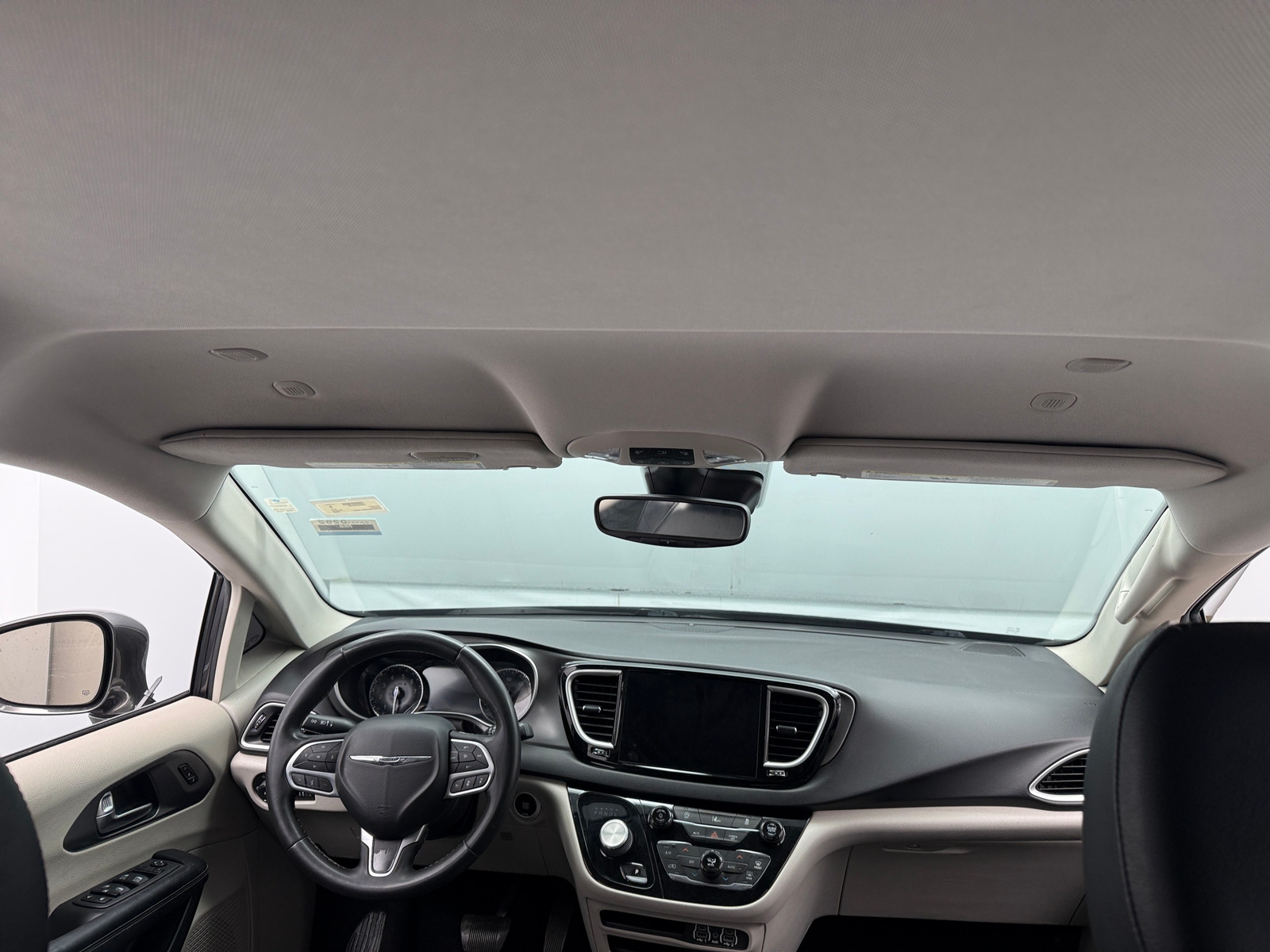 Thumbnail: 2022 Chrysler Pacifica - 2