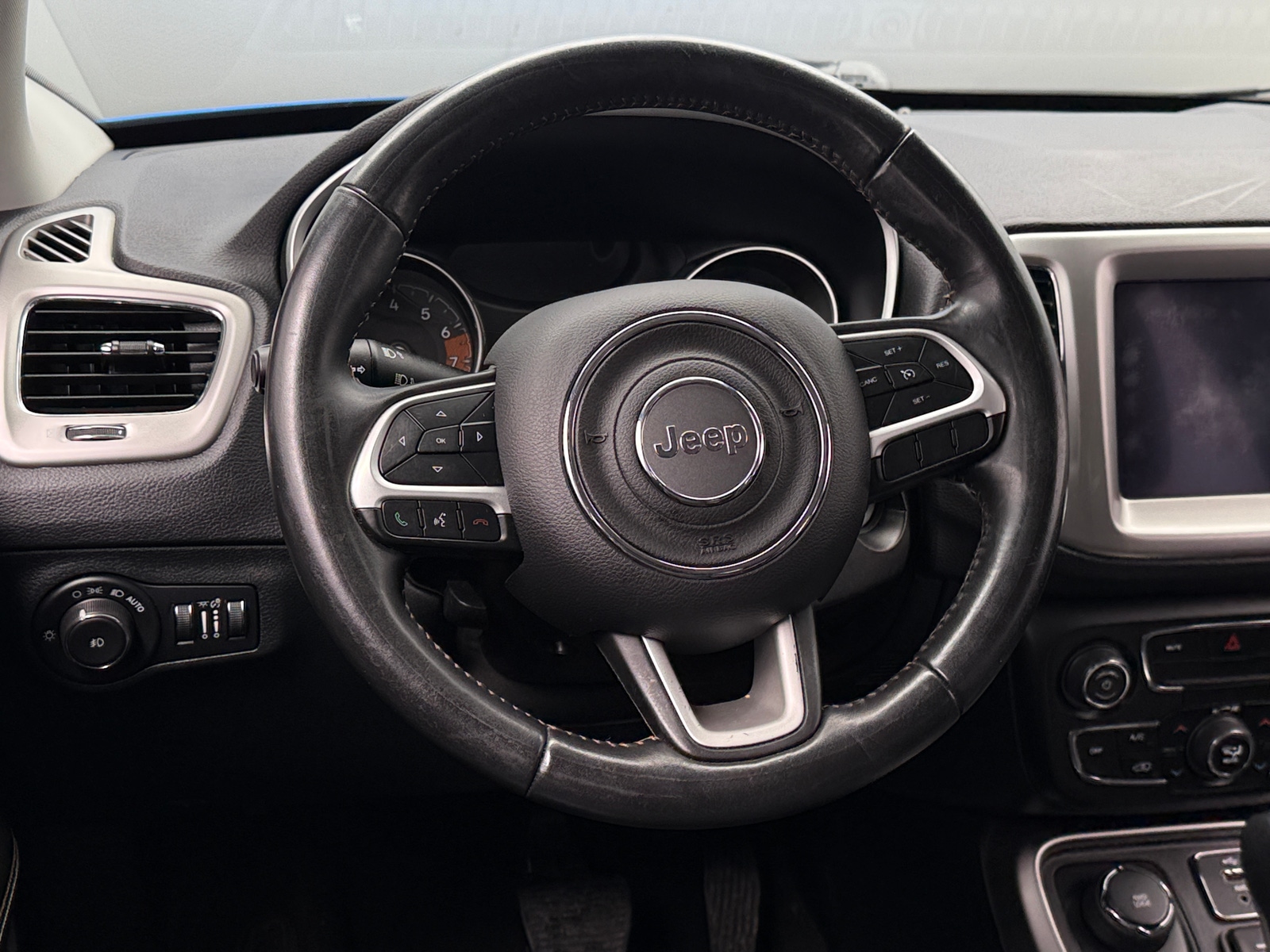 Thumbnail: 2018 Jeep Compass - 4