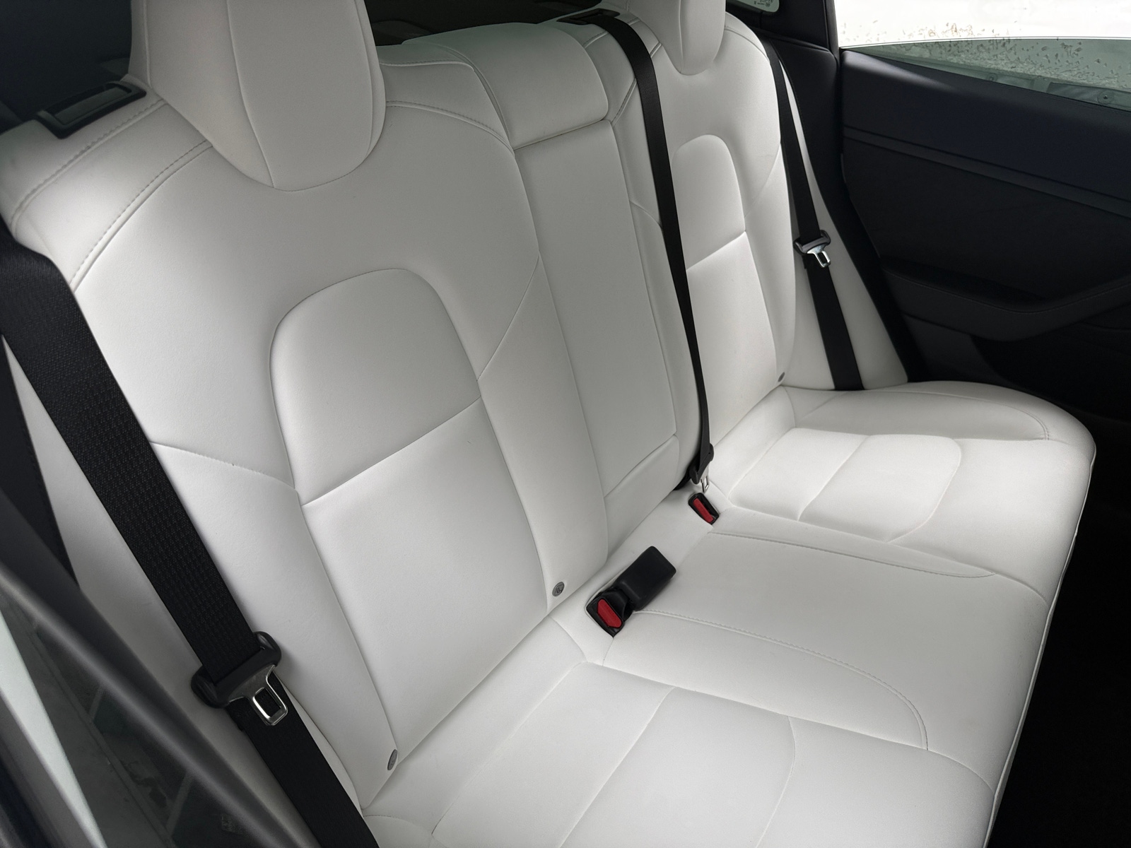 Thumbnail: 2022 Tesla Model 3 - 5