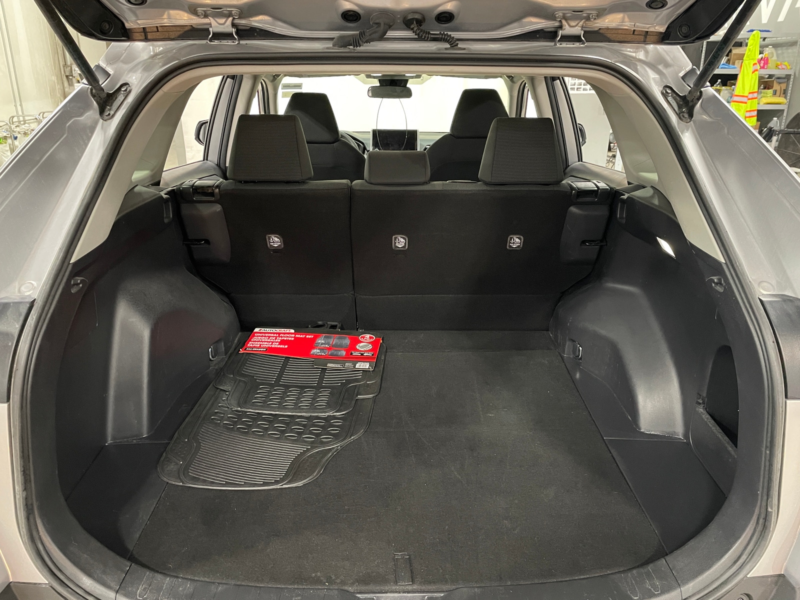 Thumbnail: 2024 Toyota RAV4 - 7